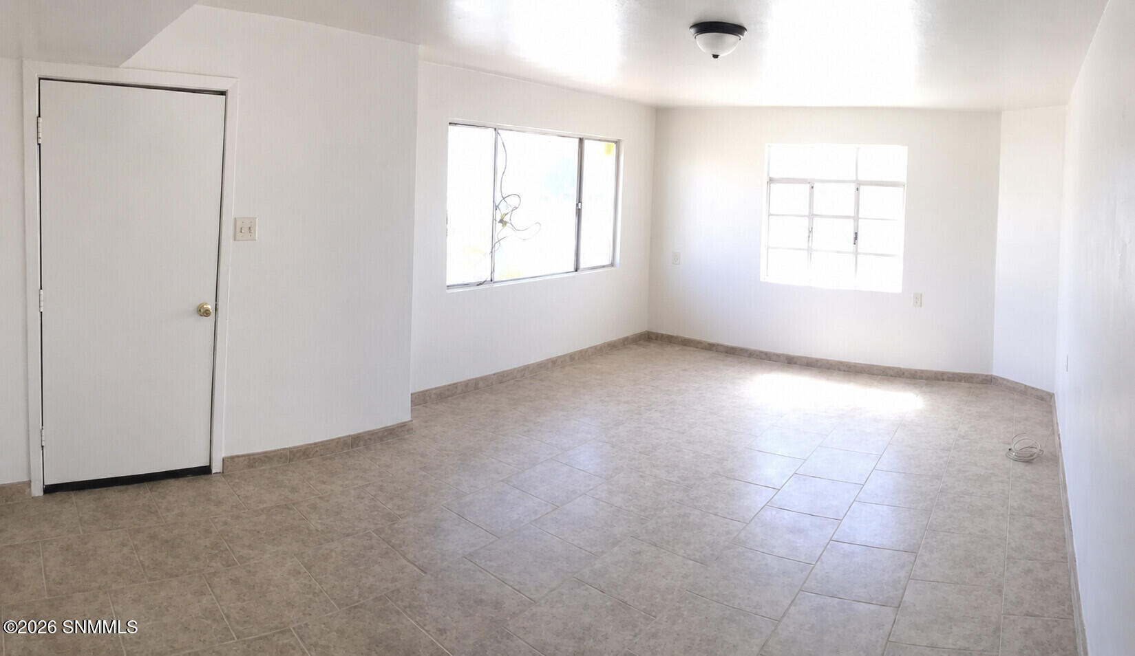 03_Living_Room_Reverse
