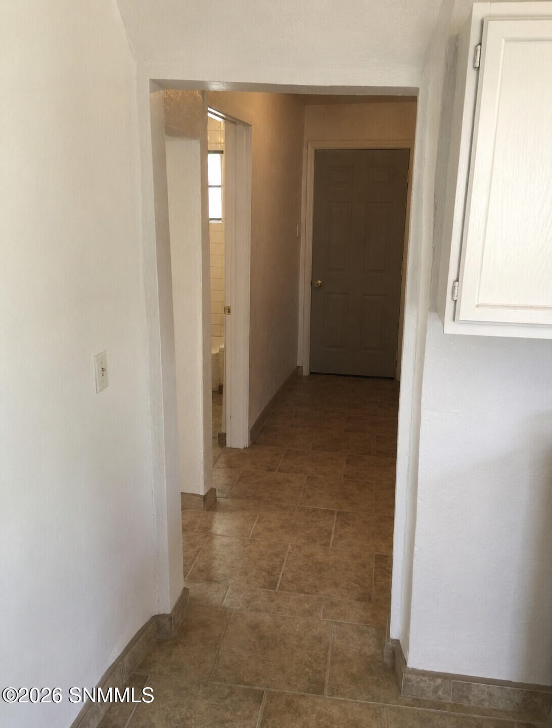 06_Hallway