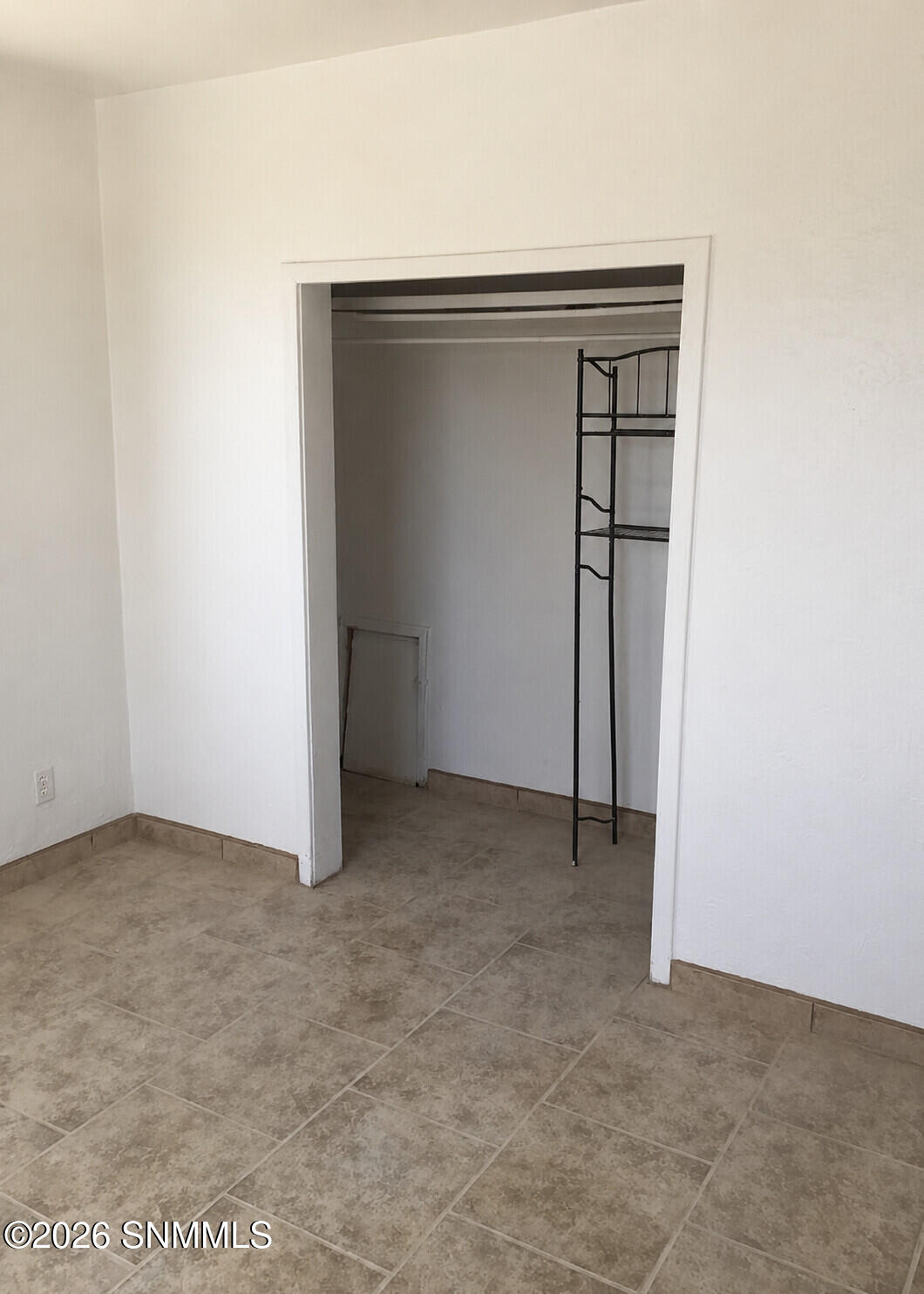 08_Closet_Room