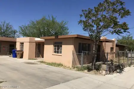 540 & 540 1/2 S Tornillo Street, Las Cruces, New Mexico 88001, 4 Bedrooms Bedrooms, ,2 BathroomsBathrooms,Residential,For Sale,& 540 1/2 S Tornillo,2602683