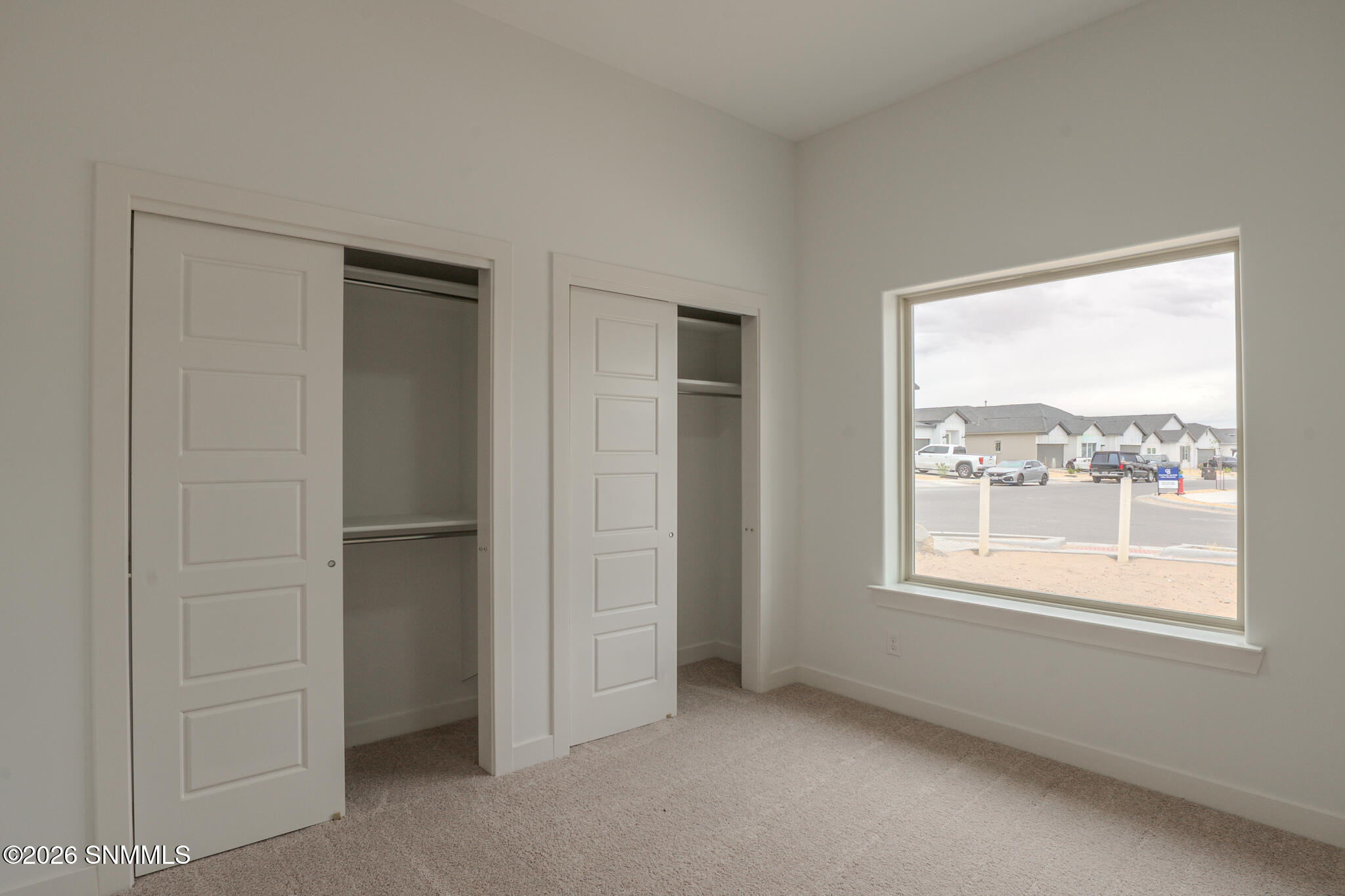 Astoria - 2200-8
