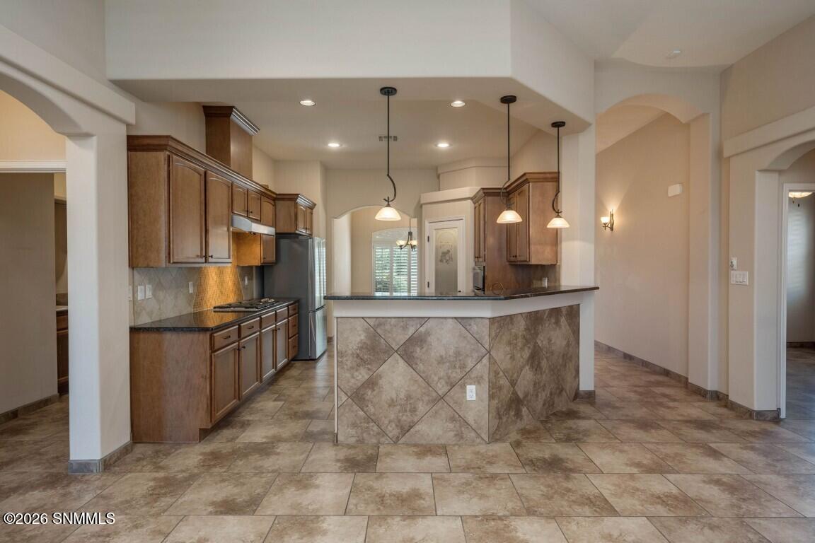 15-web-or-mls-Snappin Homes (SierraBonit