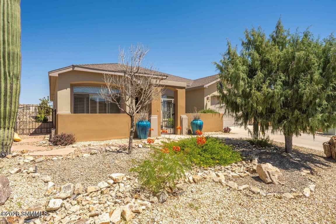 3-web-or-mls-Snappin Homes (SierraBonita