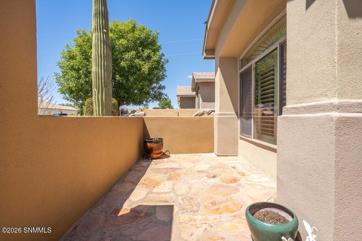 5-web-or-mls-Snappin Homes (SierraBonita