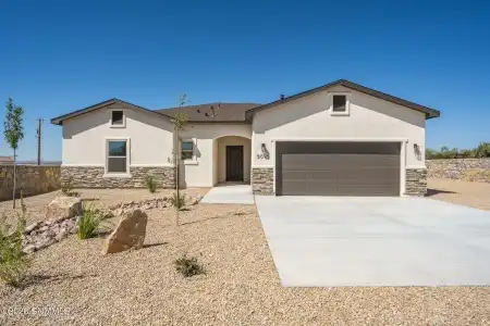 5095 Pueblo Trail, Las Cruces, New Mexico 88012, 3 Bedrooms Bedrooms, ,2.5 BathroomsBathrooms,Residential,For Sale,Pueblo,2602688