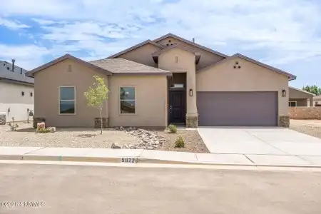 5922 Diaz Loop, Las Cruces, New Mexico 88012, 4 Bedrooms Bedrooms, ,2 BathroomsBathrooms,Residential,For Sale,Diaz,2602689