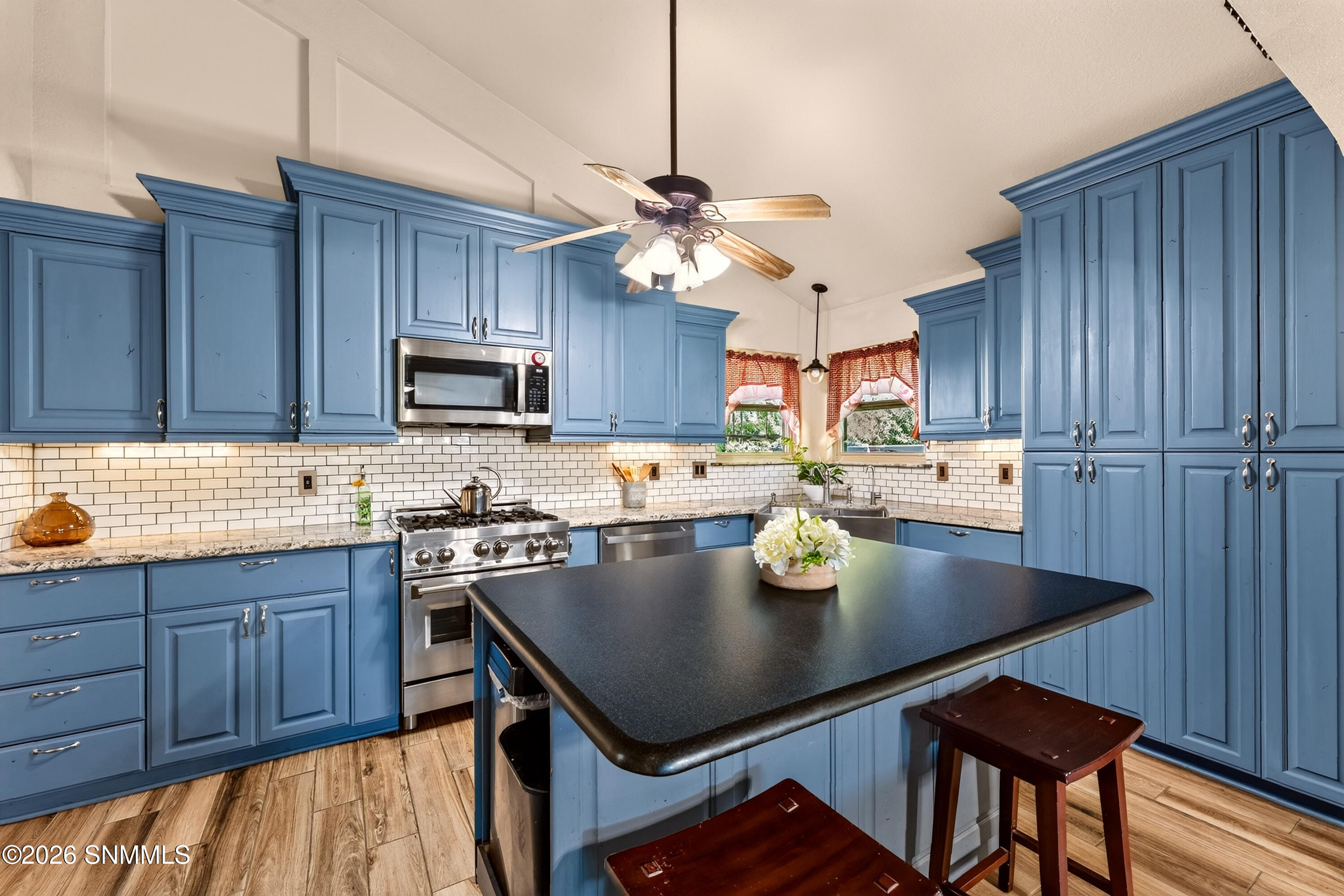 013_Mimosa Lane-28