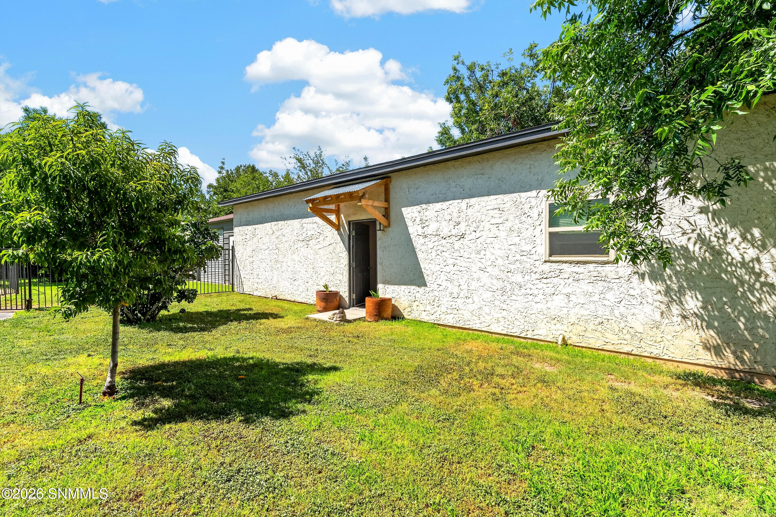 047_Mimosa Lane-47