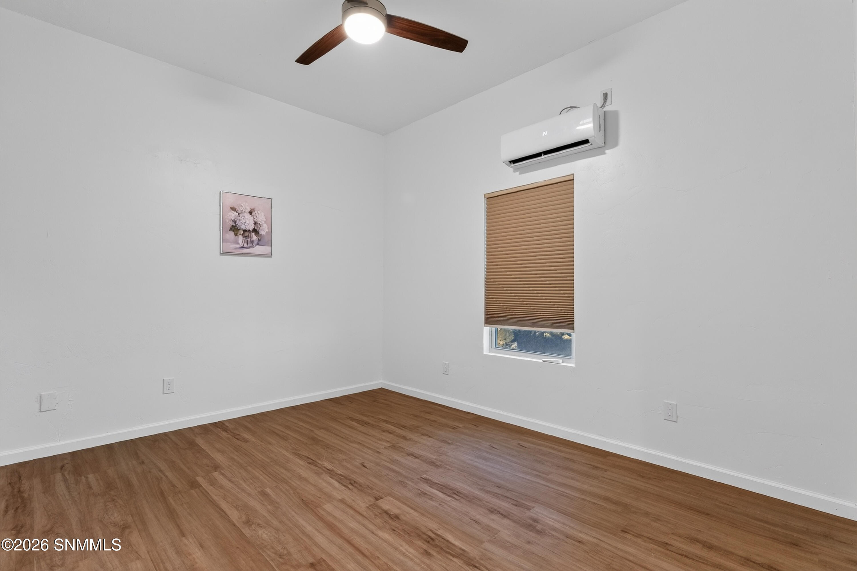 051_Mimosa Lane-50