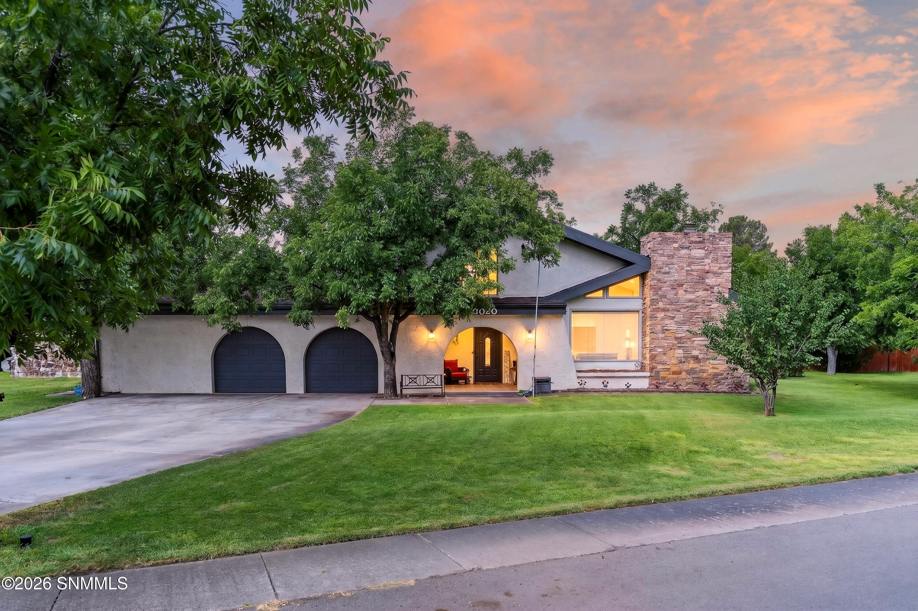 002_Mimosa Lane-1#twilight