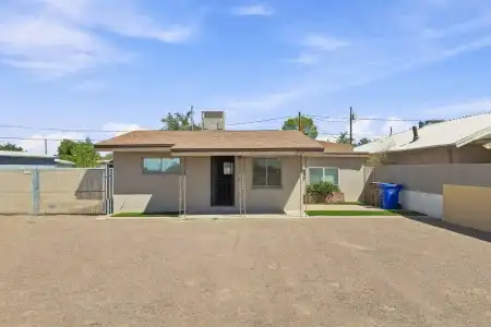 1520 Mayfield Road, Las Cruces, New Mexico 88007, 3 Bedrooms Bedrooms, ,1.75 BathroomsBathrooms,Residential,For Sale,Mayfield,2602701