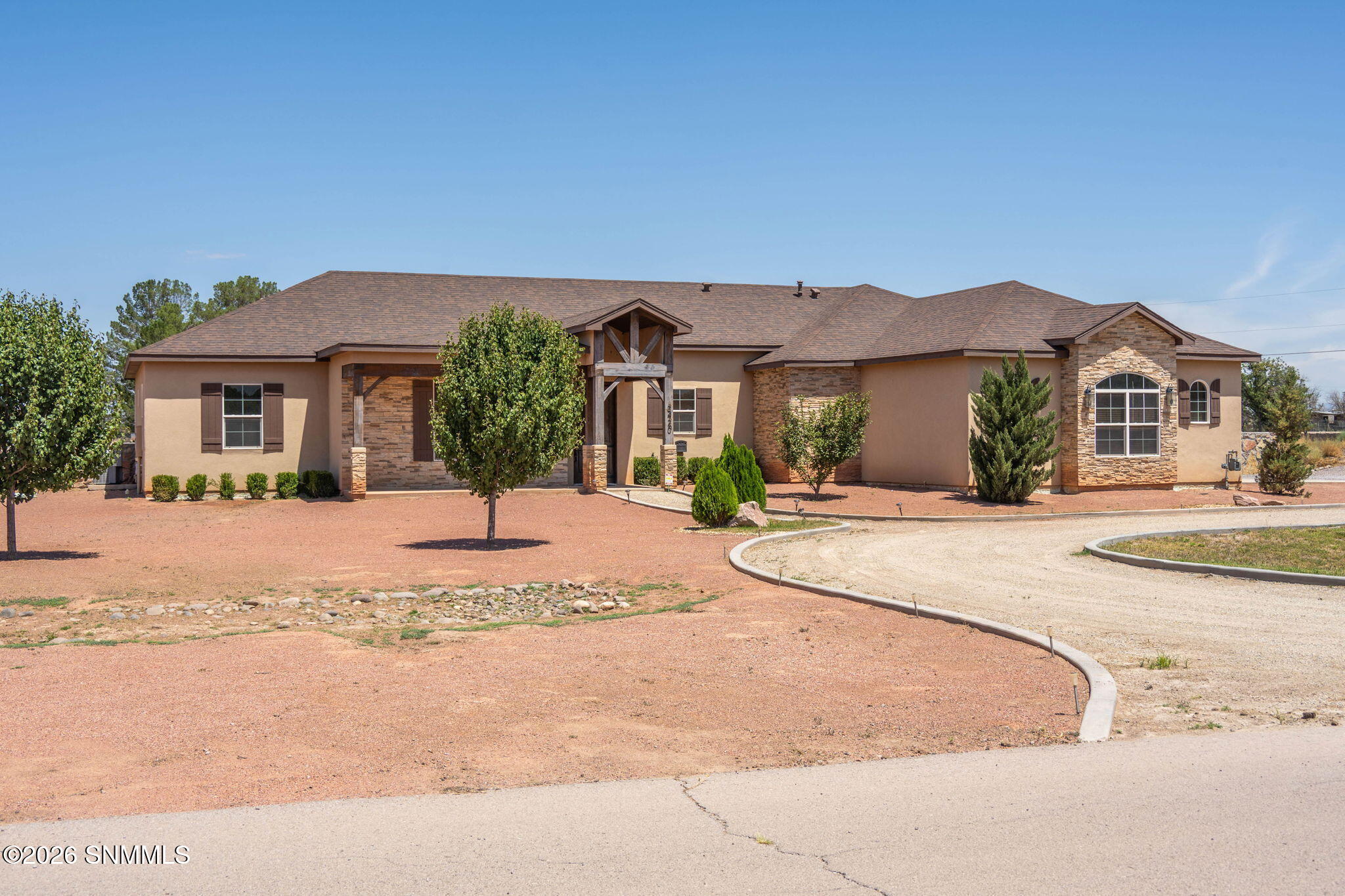 2-web-or-mls-Snappin Homes (CalleBedado3