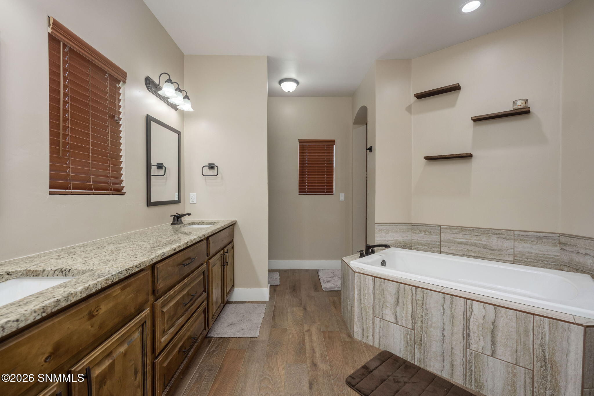 24-web-or-mls-Snappin Homes (CalleBedado