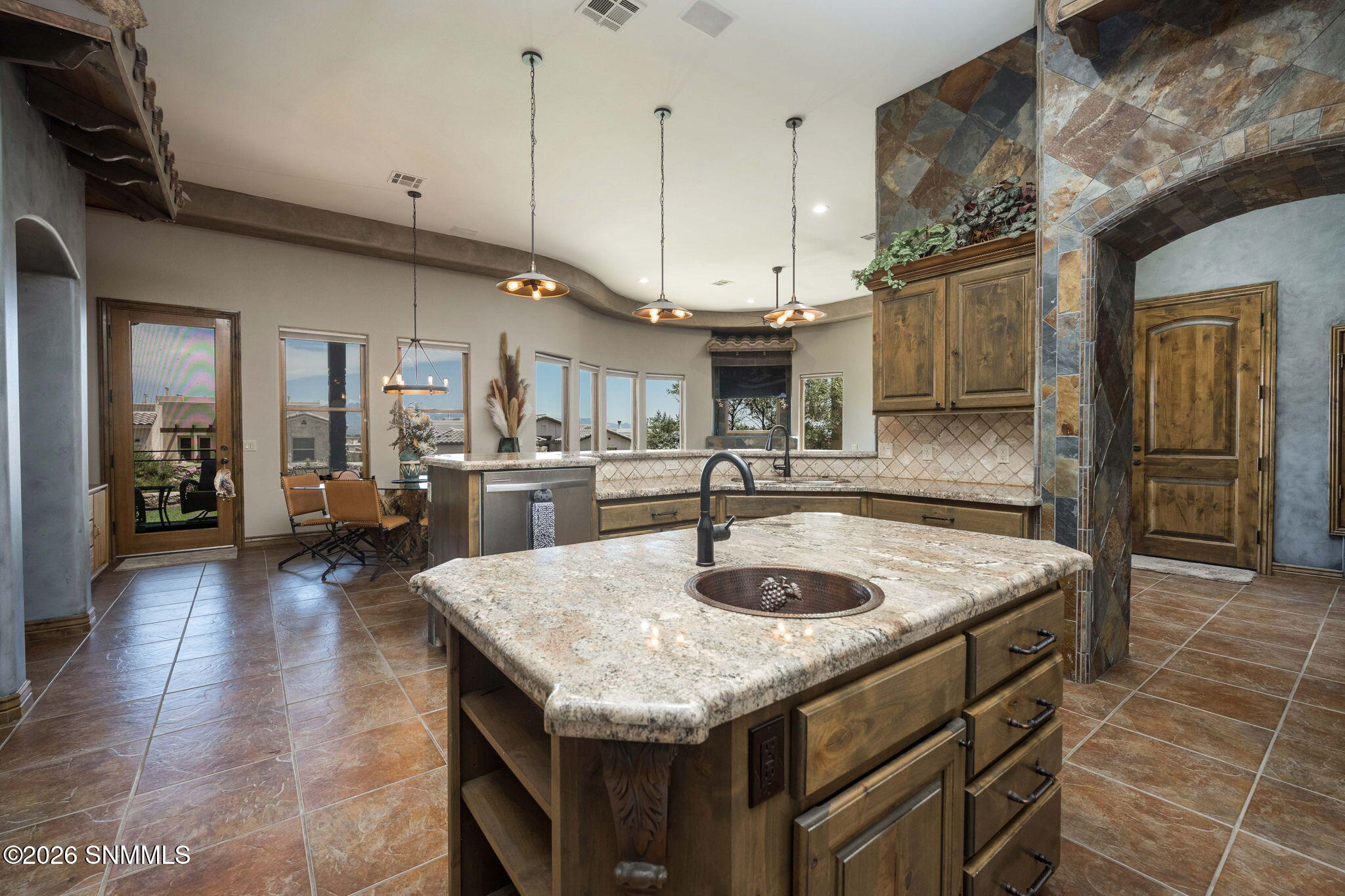 26-web-or-mls-Snappin Homes (Sisley1312)