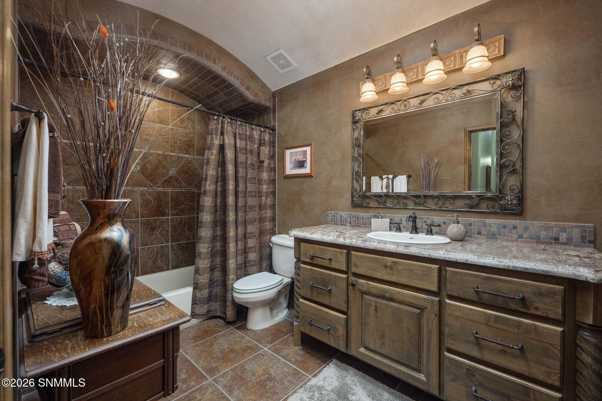 41-web-or-mls-Snappin Homes (Sisley1312)