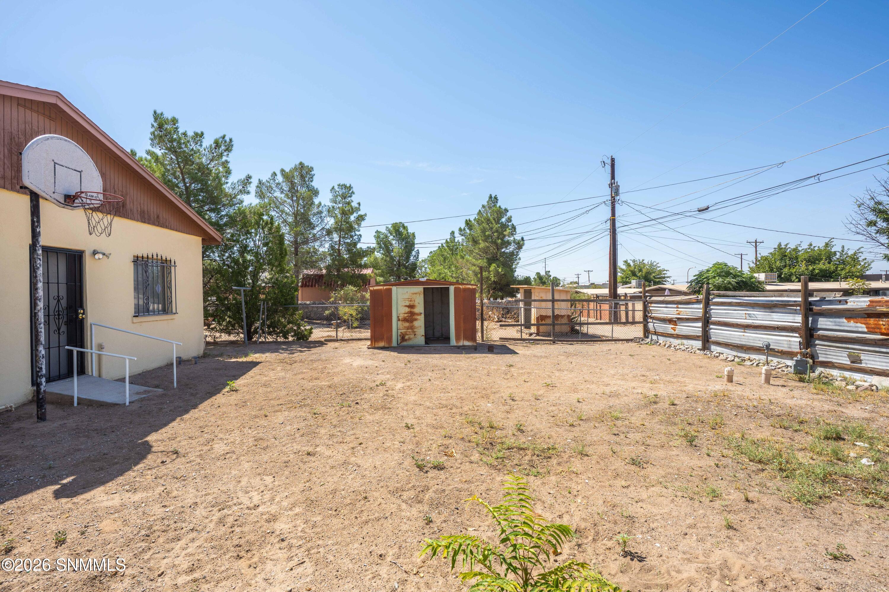 26_Patty Olson_808 Alamo_Las Cruces