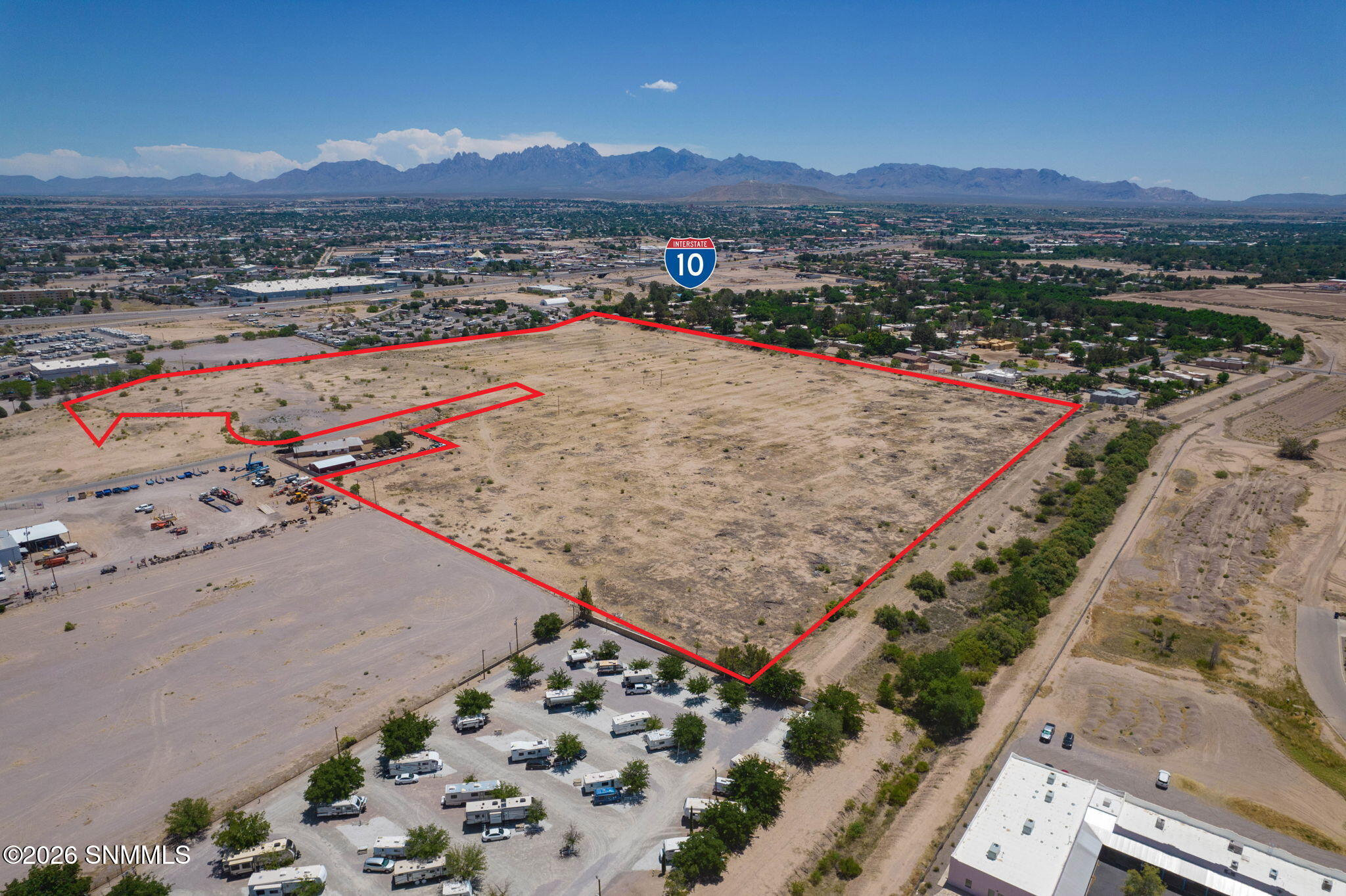 3-web-or-mls-Dry Creek Ranch R0202816 EL