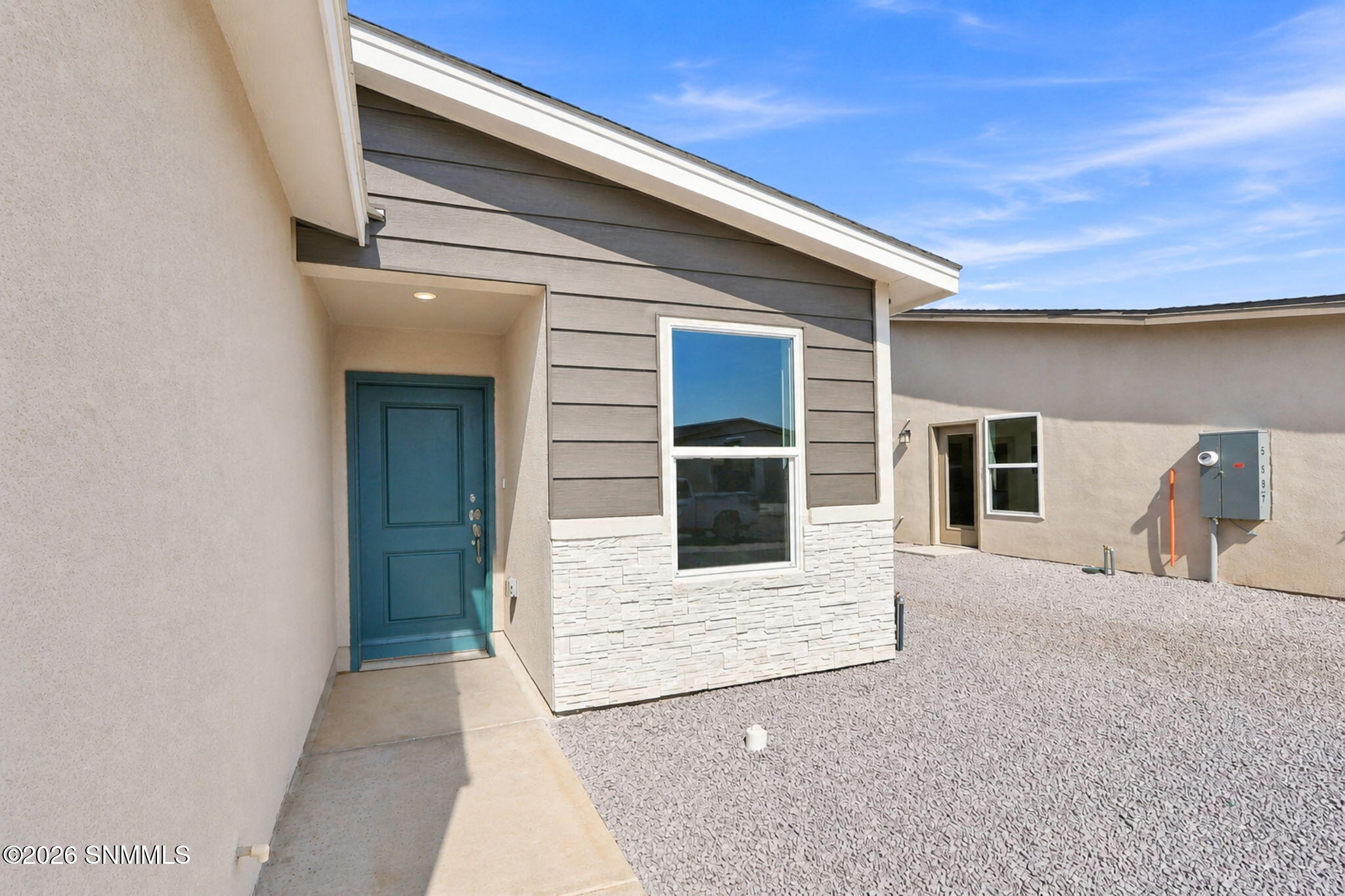 4-web-or-mls-Exterior4