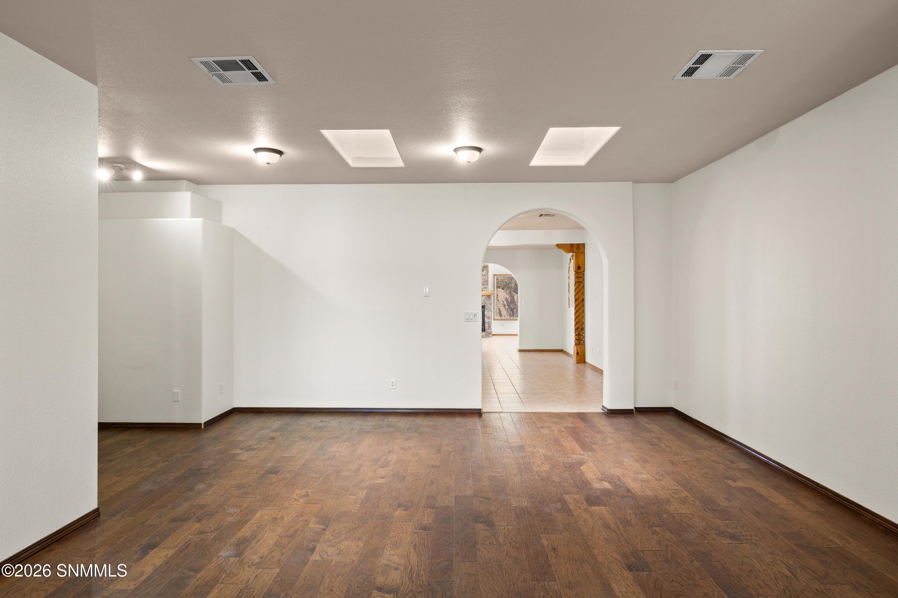 25191-Tularosa-MLS-Camera-Guy-19