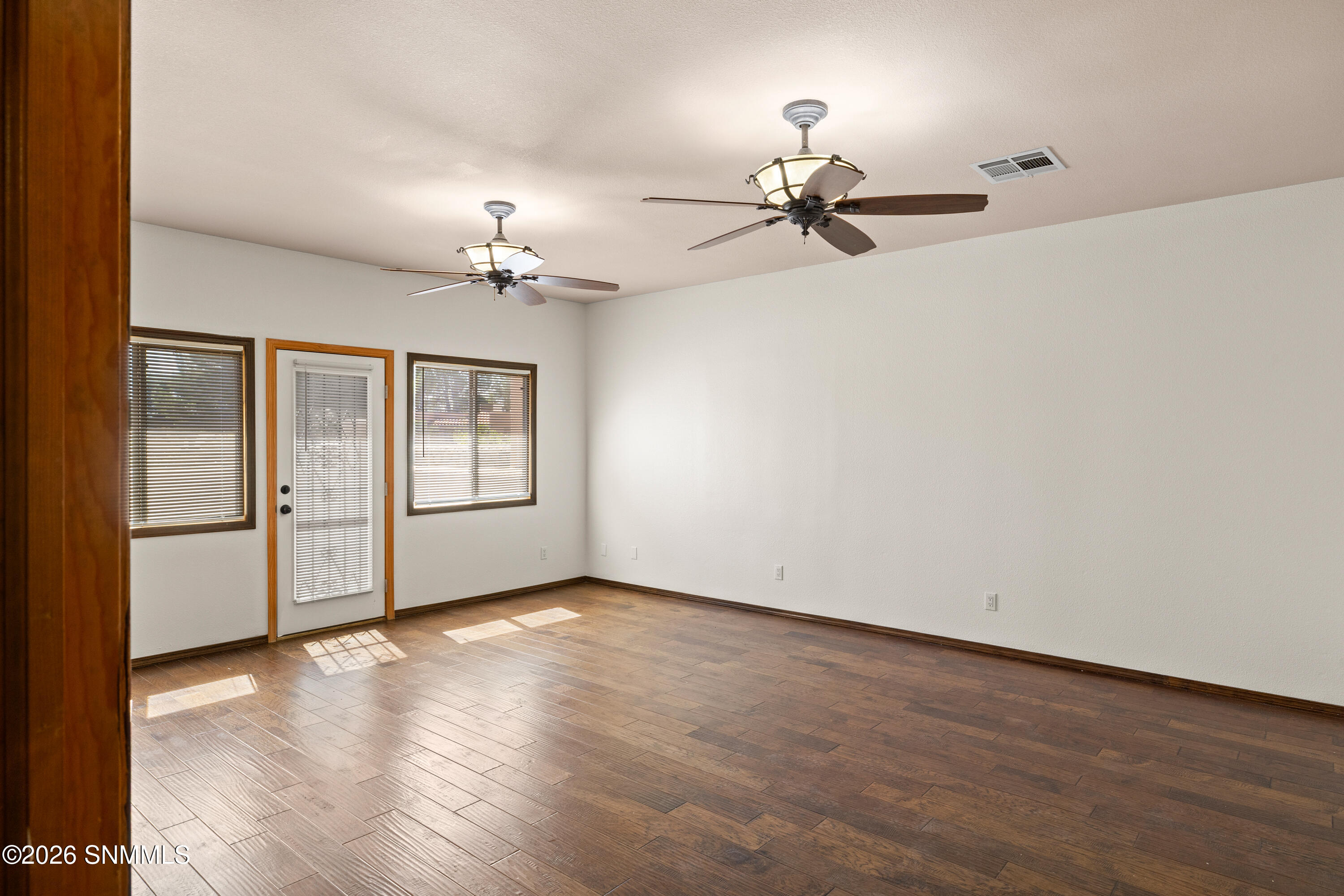 25191-Tularosa-MLS-Camera-Guy-21