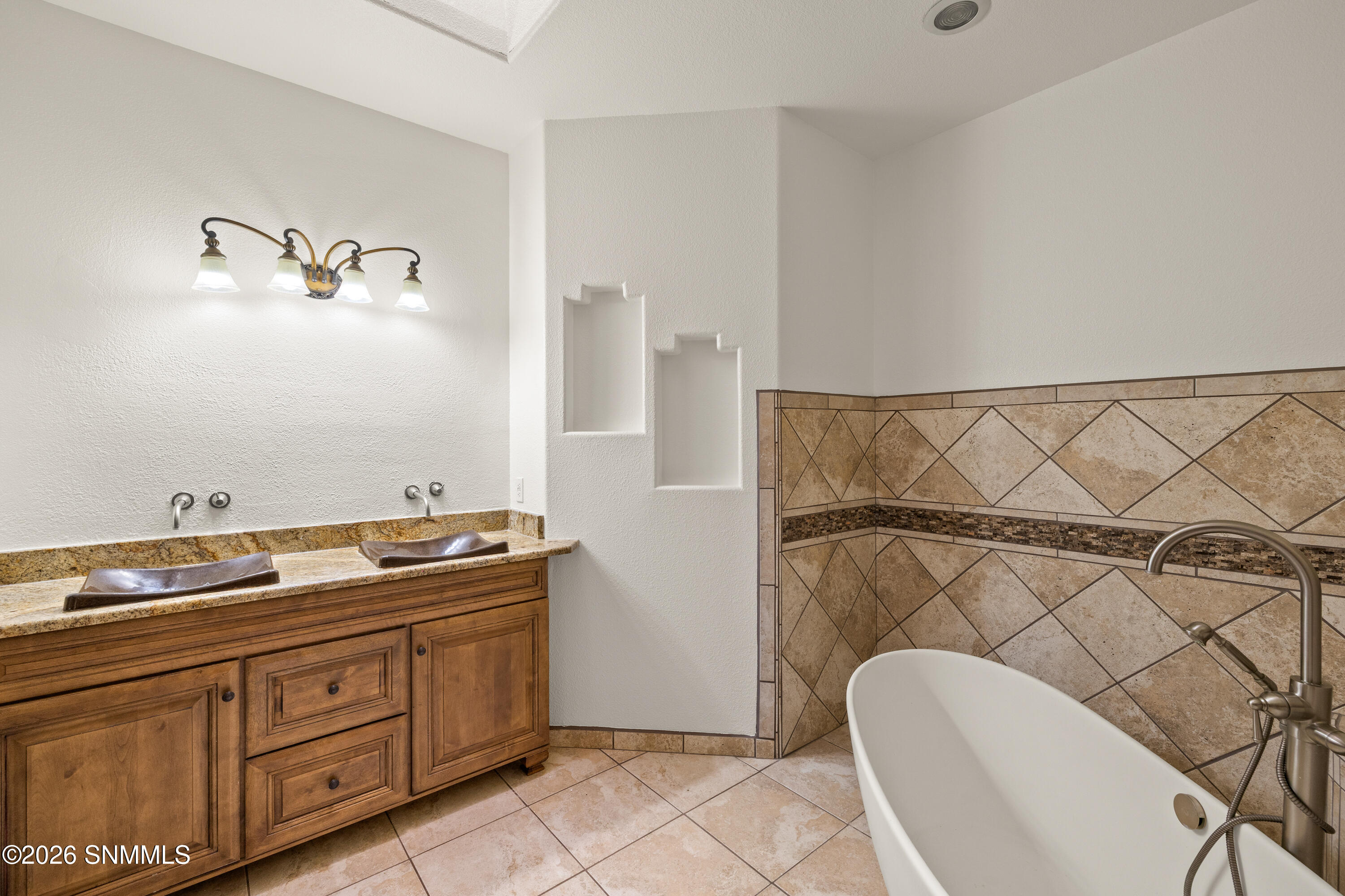 25191-Tularosa-MLS-Camera-Guy-24