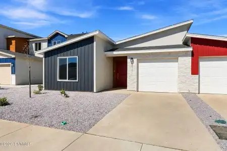 5567 Primorosa Place, Las Cruces, New Mexico 88012, 3 Bedrooms Bedrooms, ,2 BathroomsBathrooms,Residential,For Sale,Primorosa,2602735