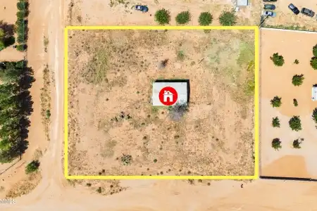 7595 Millard Avenue, Las Cruces, New Mexico 88012, ,Land,For Sale,Millard,2602737