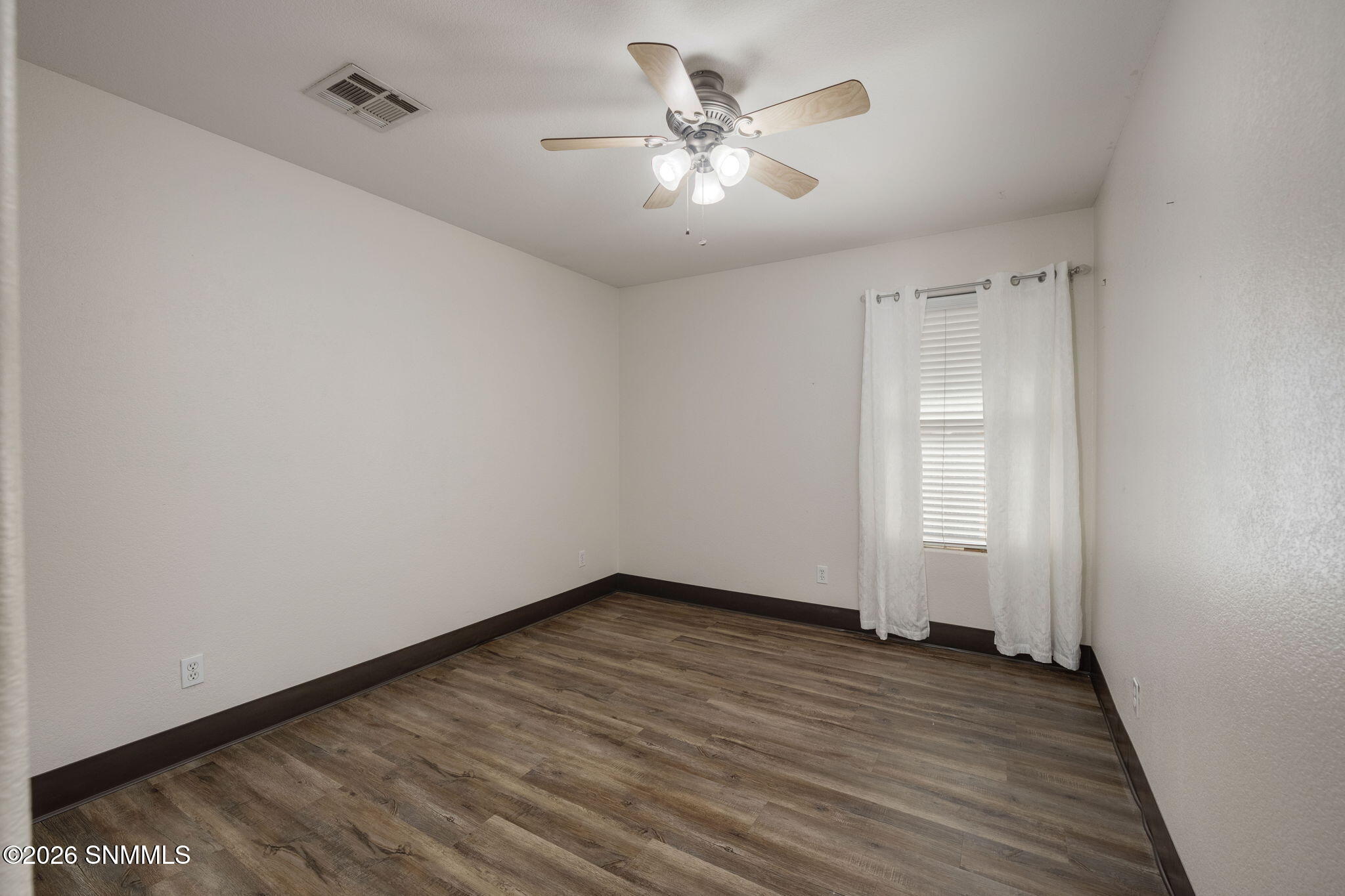 21-web-or-mls-Snappin Homes (Anasazi1383