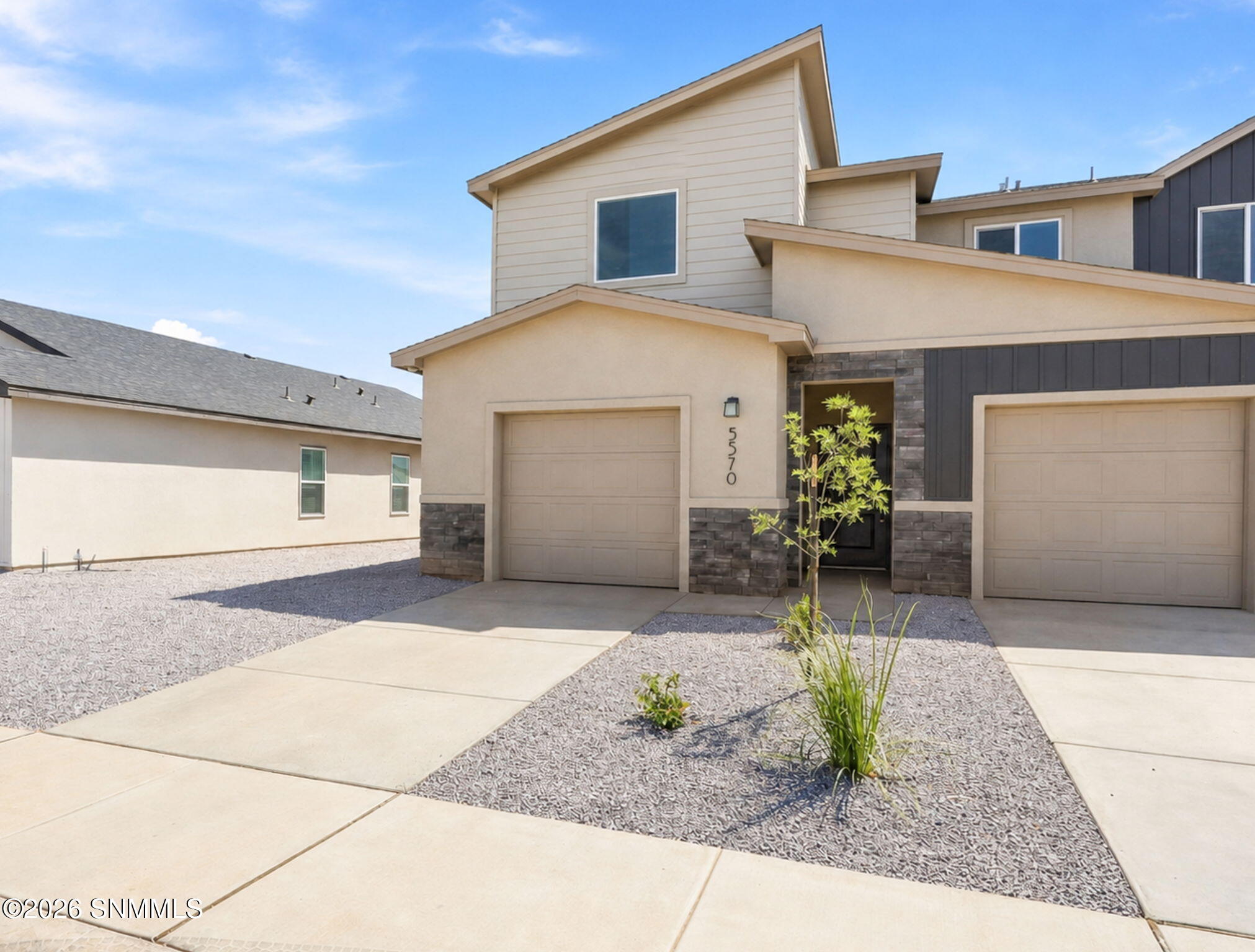 2-web-or-mls-EXTERIOR2
