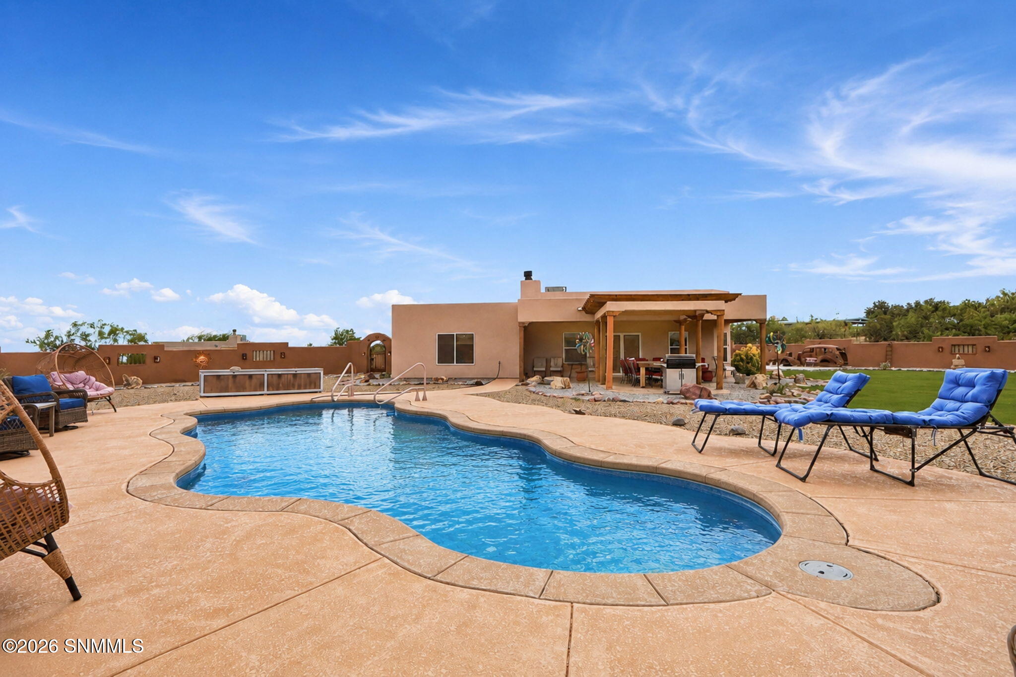 14-web-or-mls-Home16