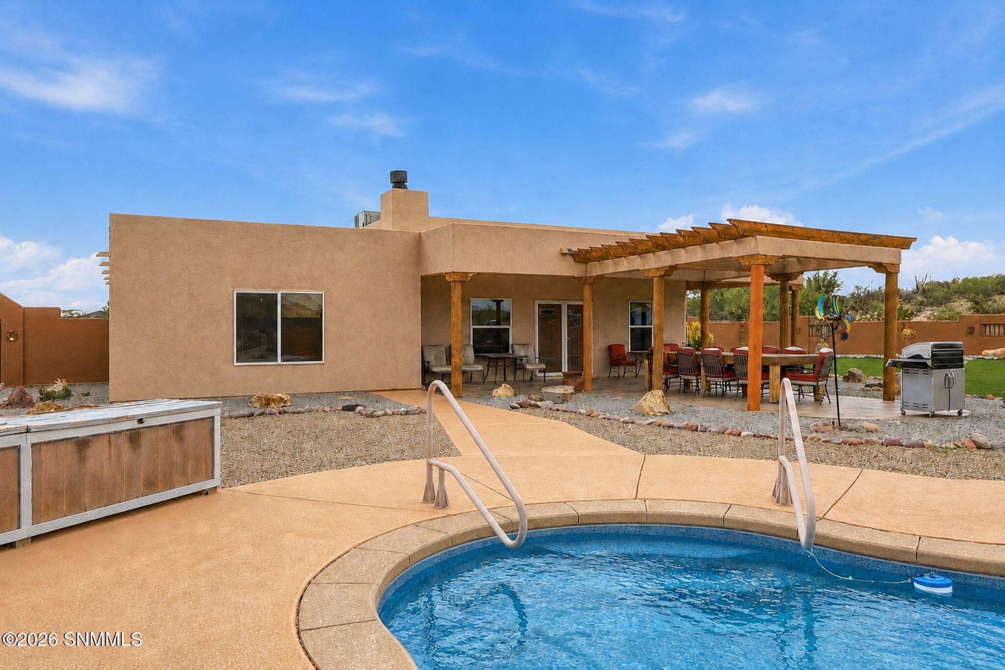 16-web-or-mls-Home18