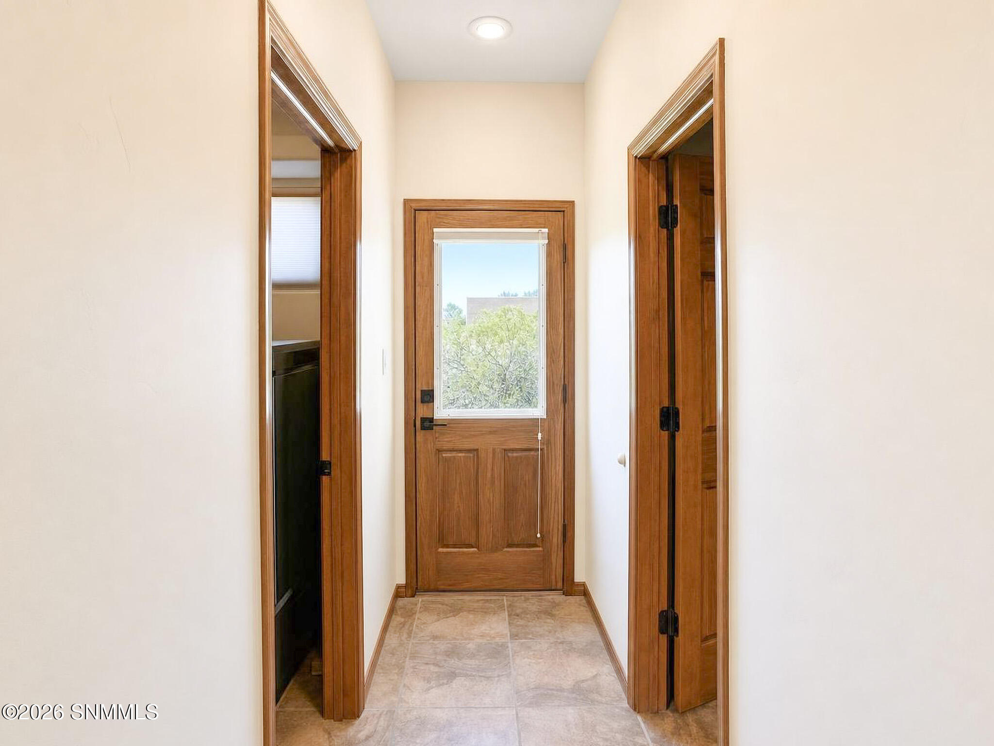 PATINO REAL ESTATE - 45 - Hallway 3