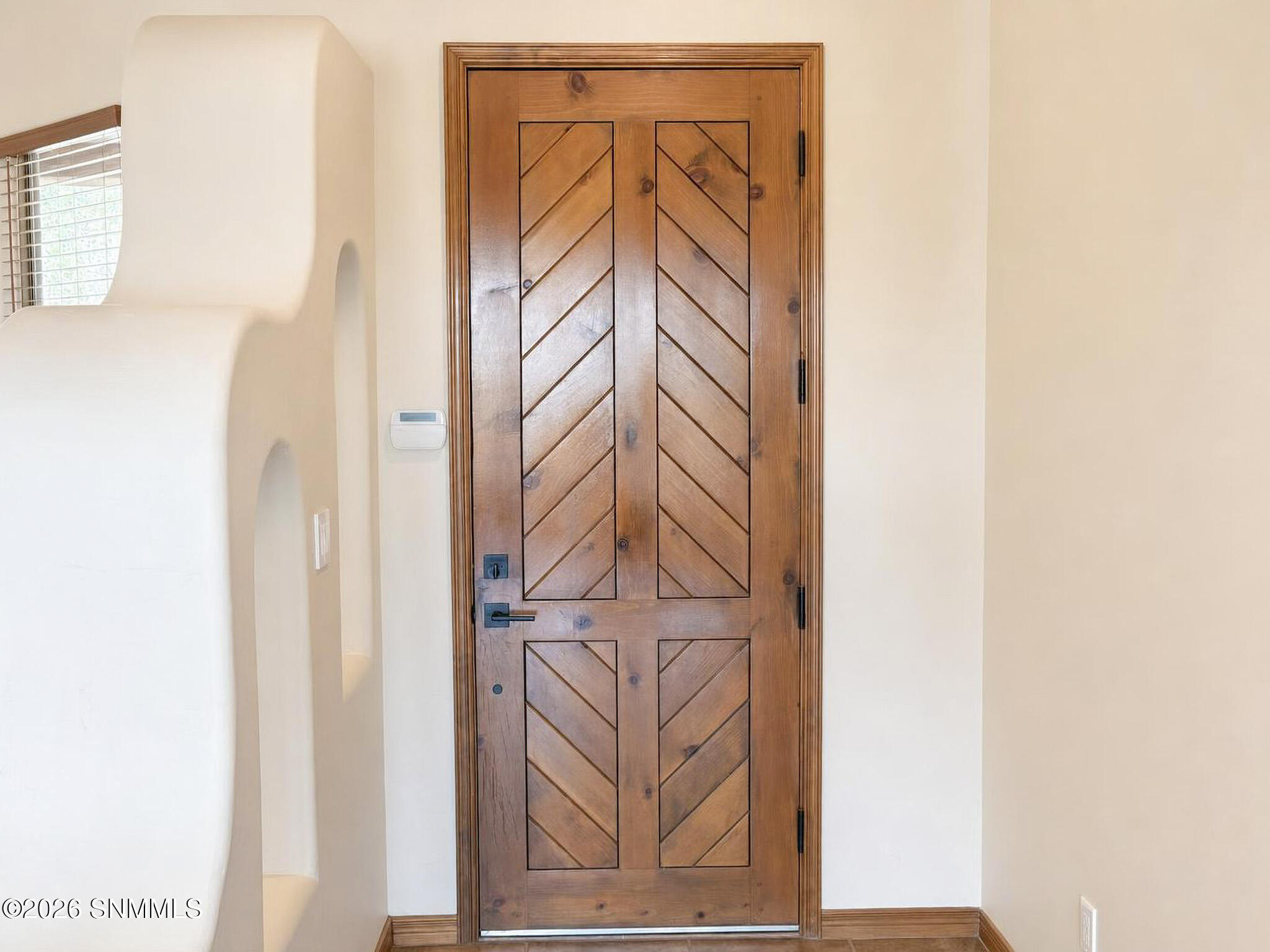 PATINO REAL ESTATE - 07 - Front Door