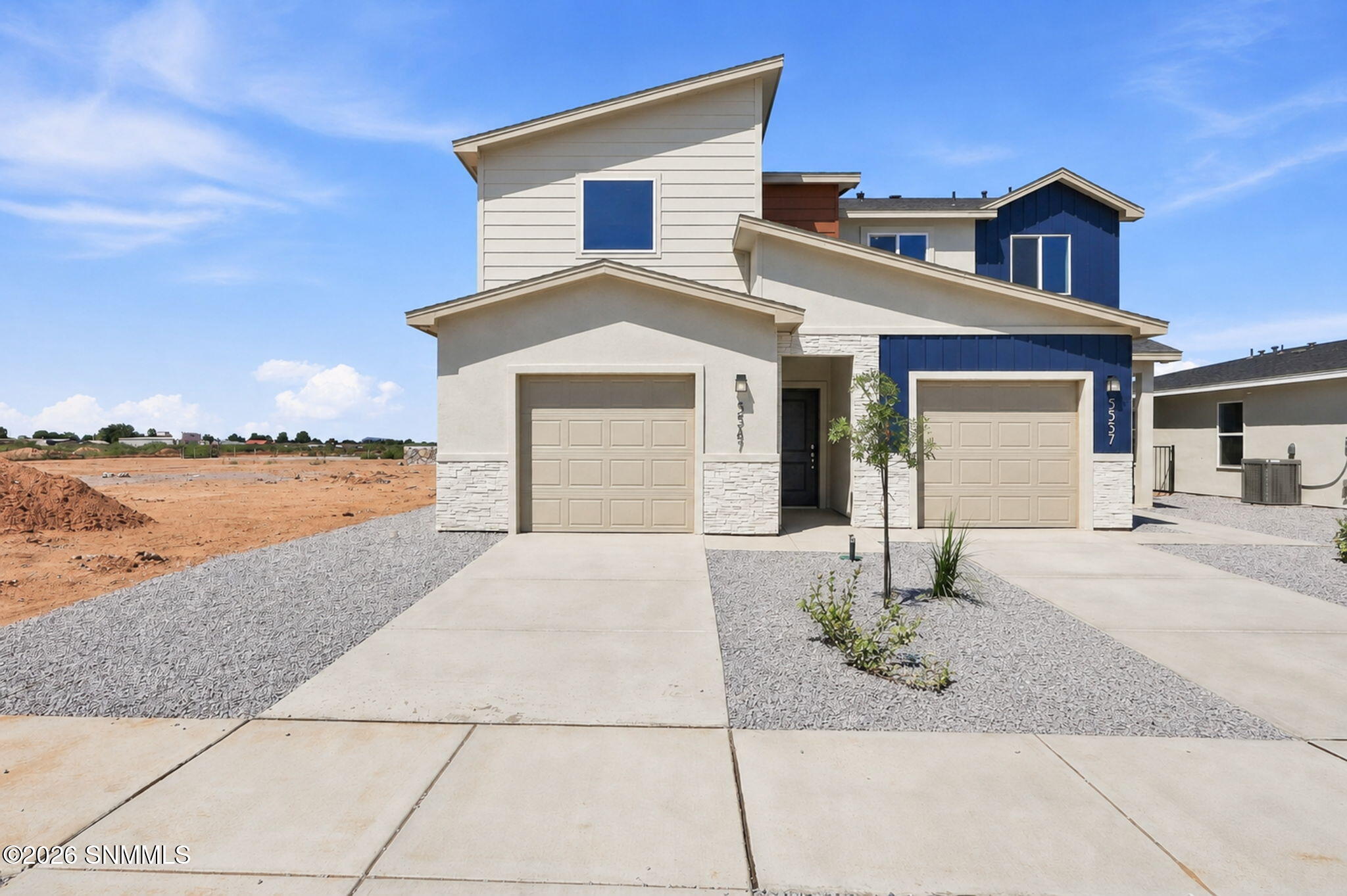 2-web-or-mls-EXTERIOR2