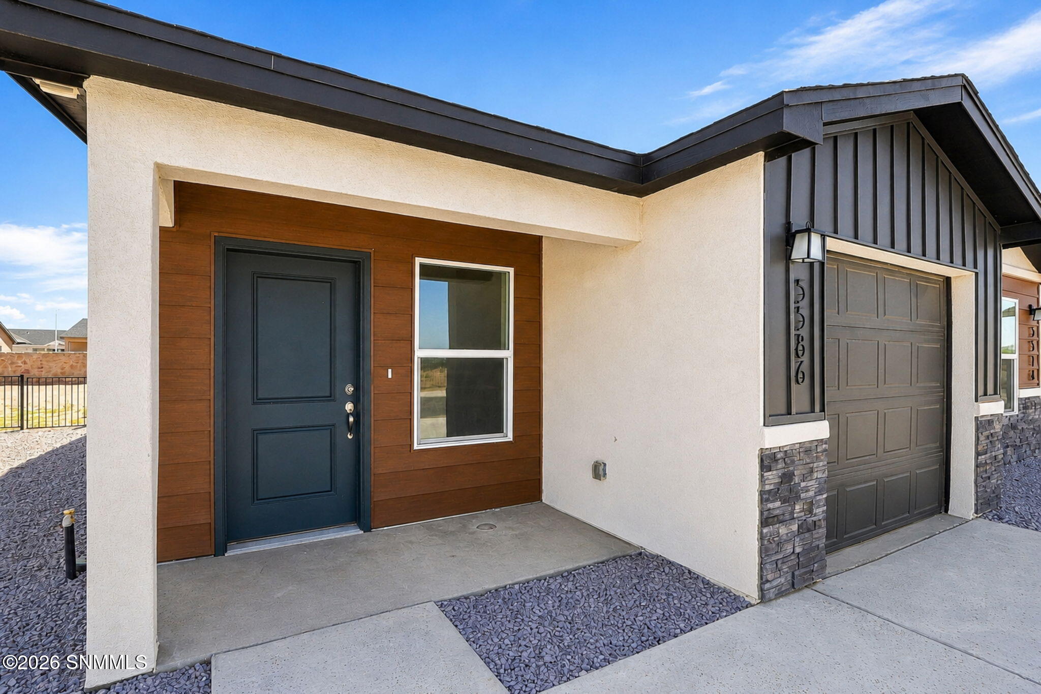5-web-or-mls-EXTERIOR5