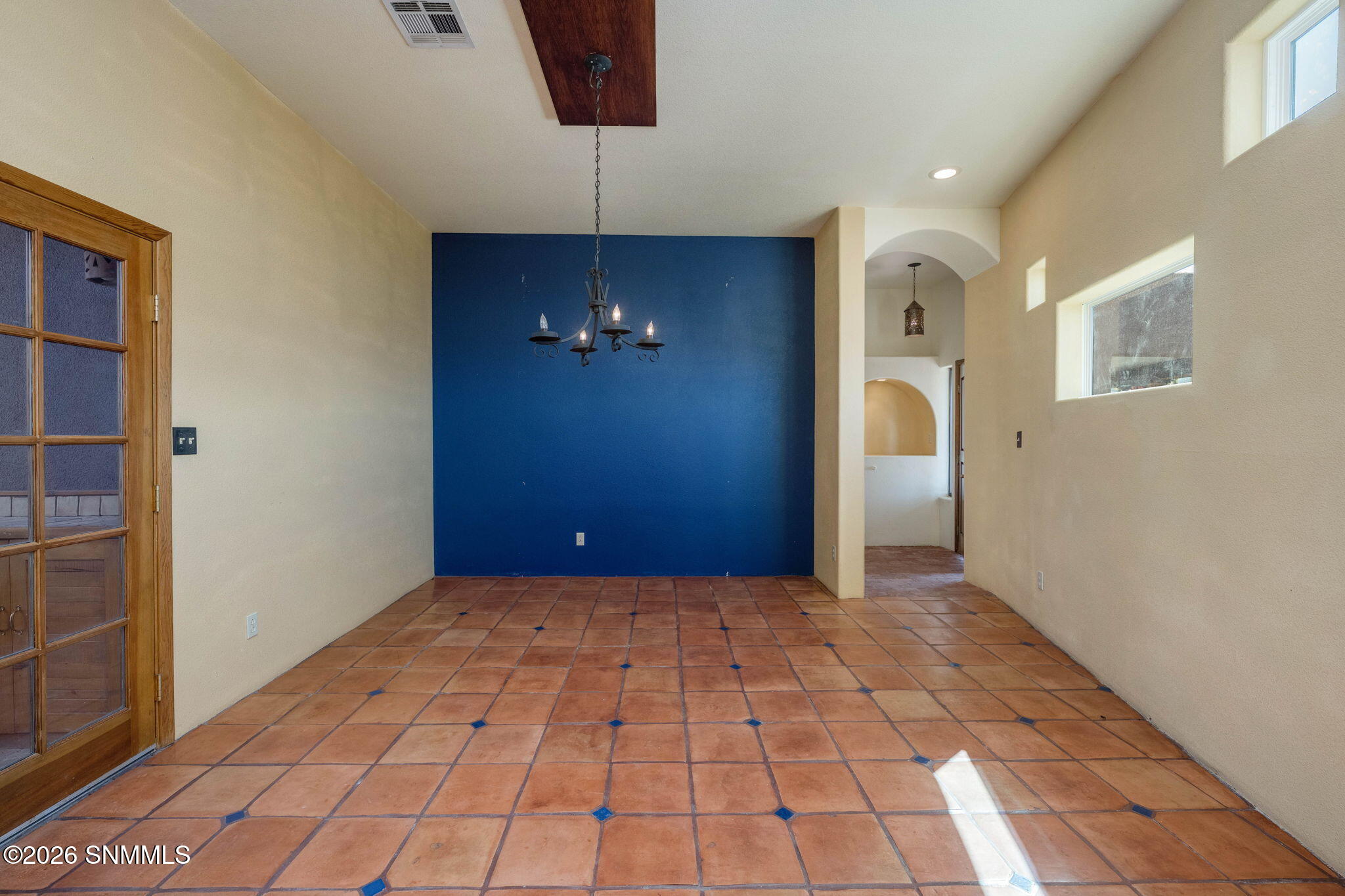 11-web-or-mls-Snappin Homes (AchenbachCa