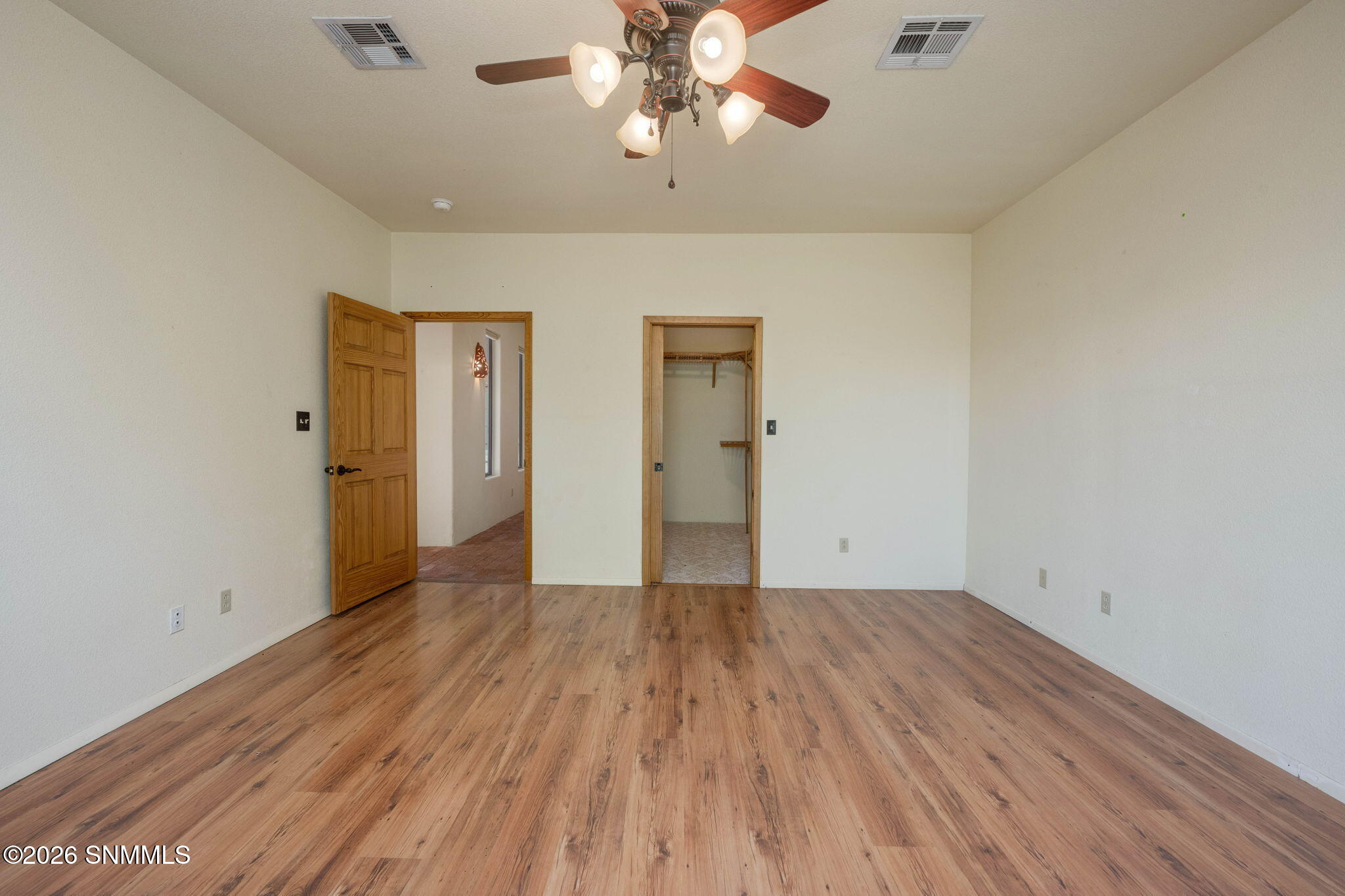 24-web-or-mls-Snappin Homes (AchenbachCa