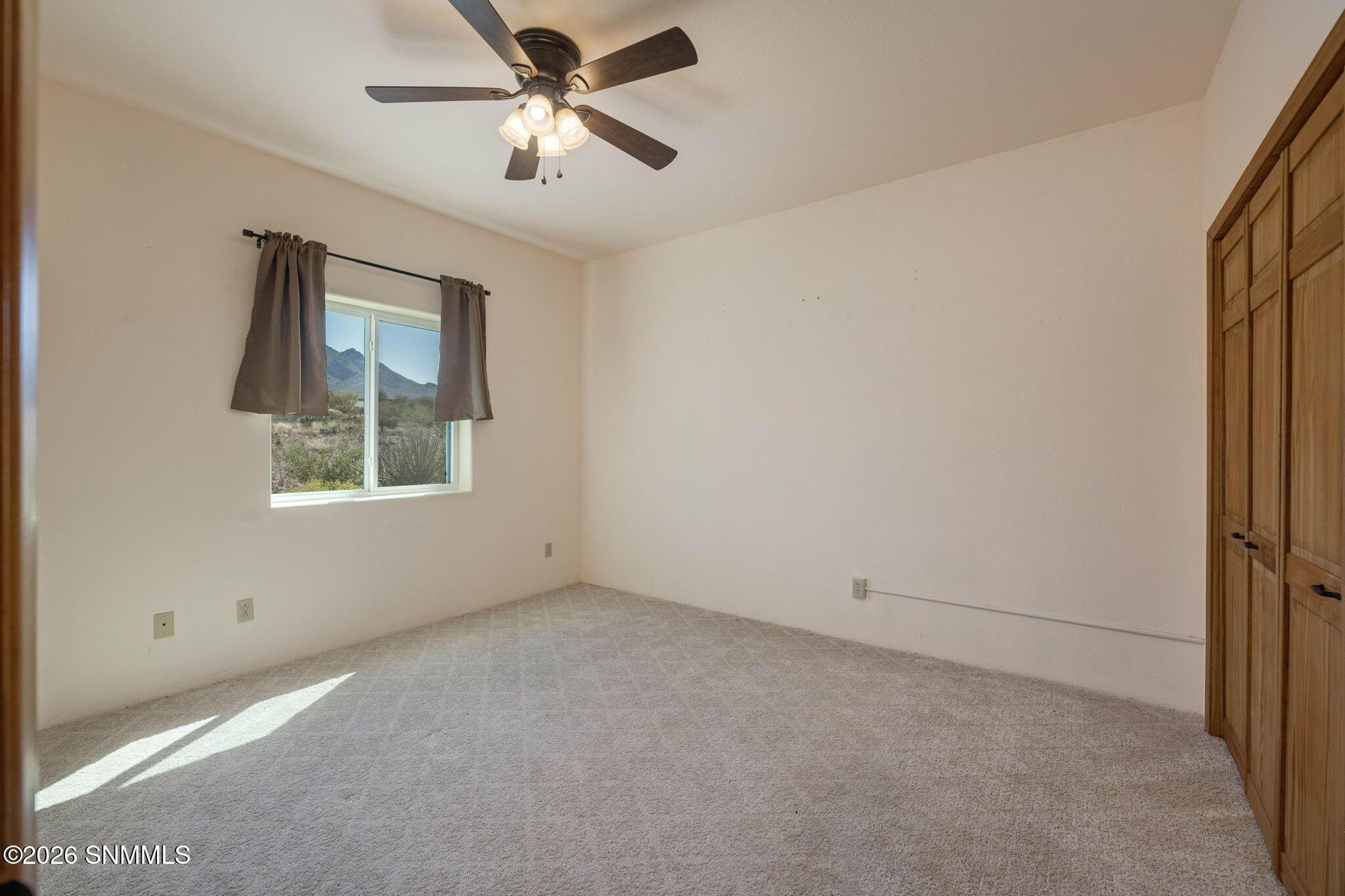 36-web-or-mls-Snappin Homes (AchenbachCa