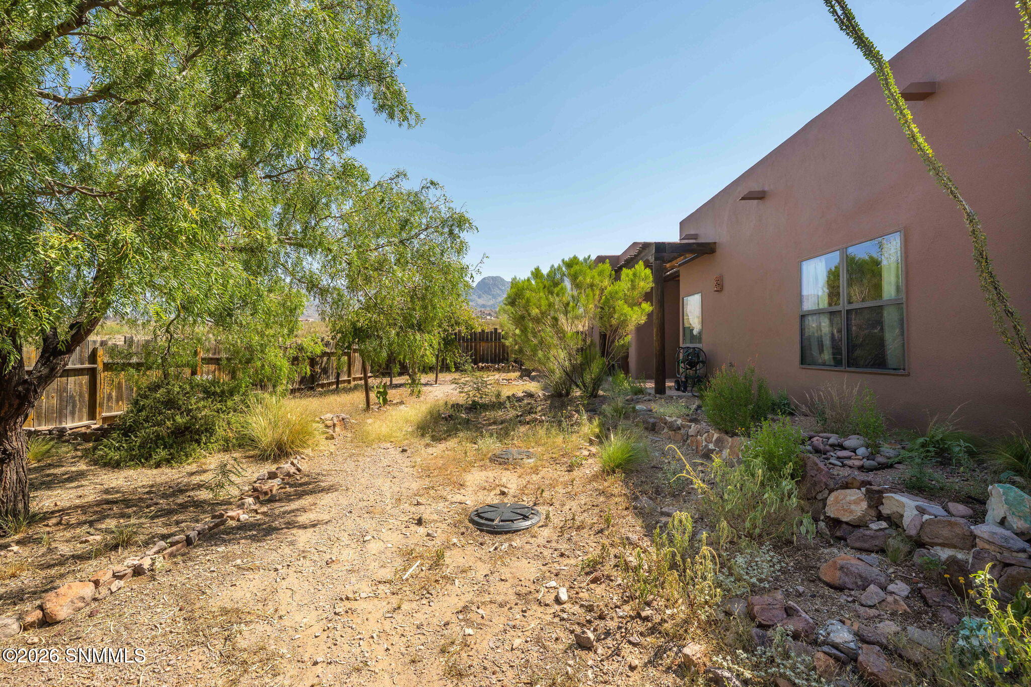 44-web-or-mls-Snappin Homes (AchenbachCa