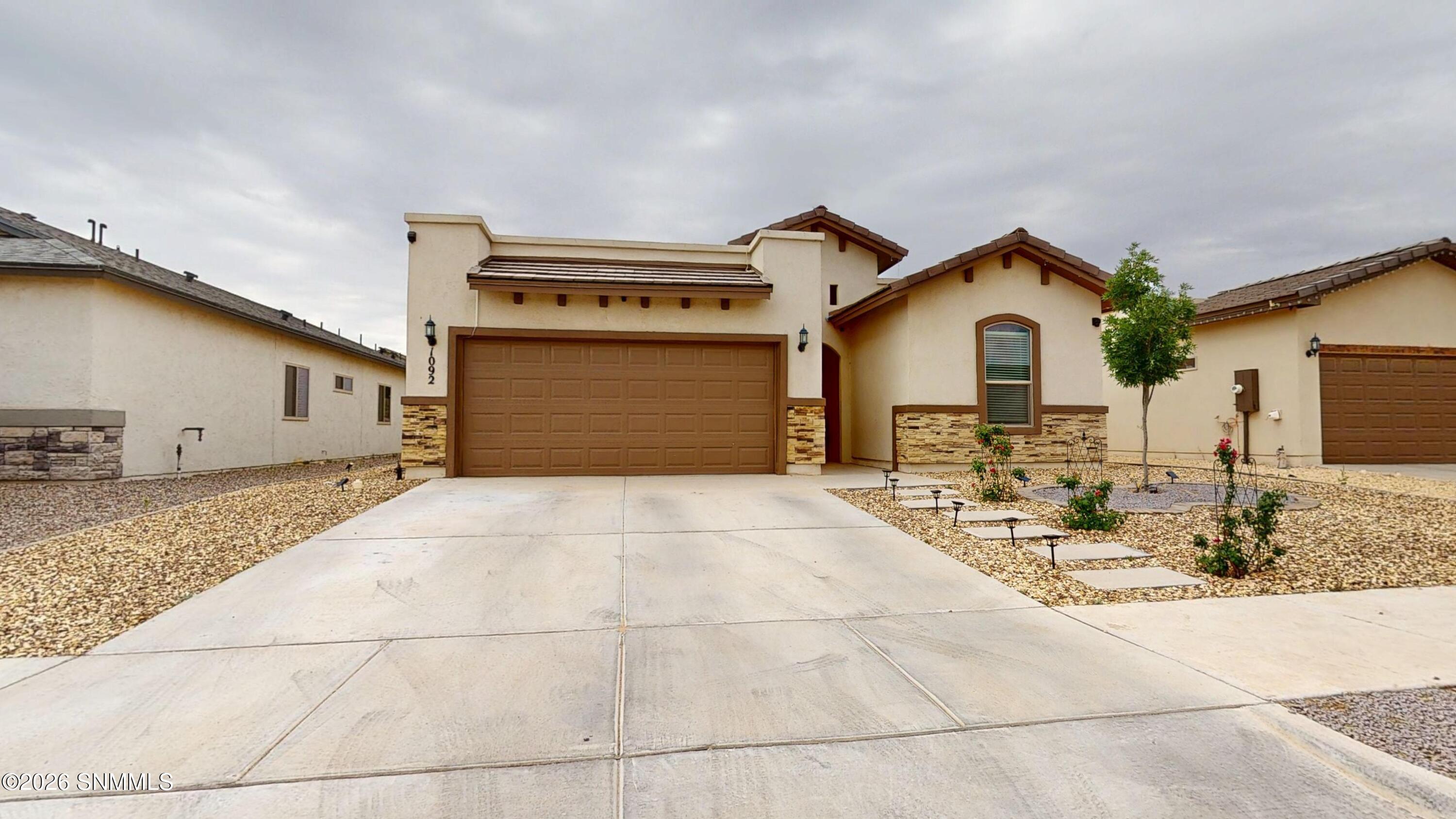 1092-Nickel-Hill-Ave-05052026_072330