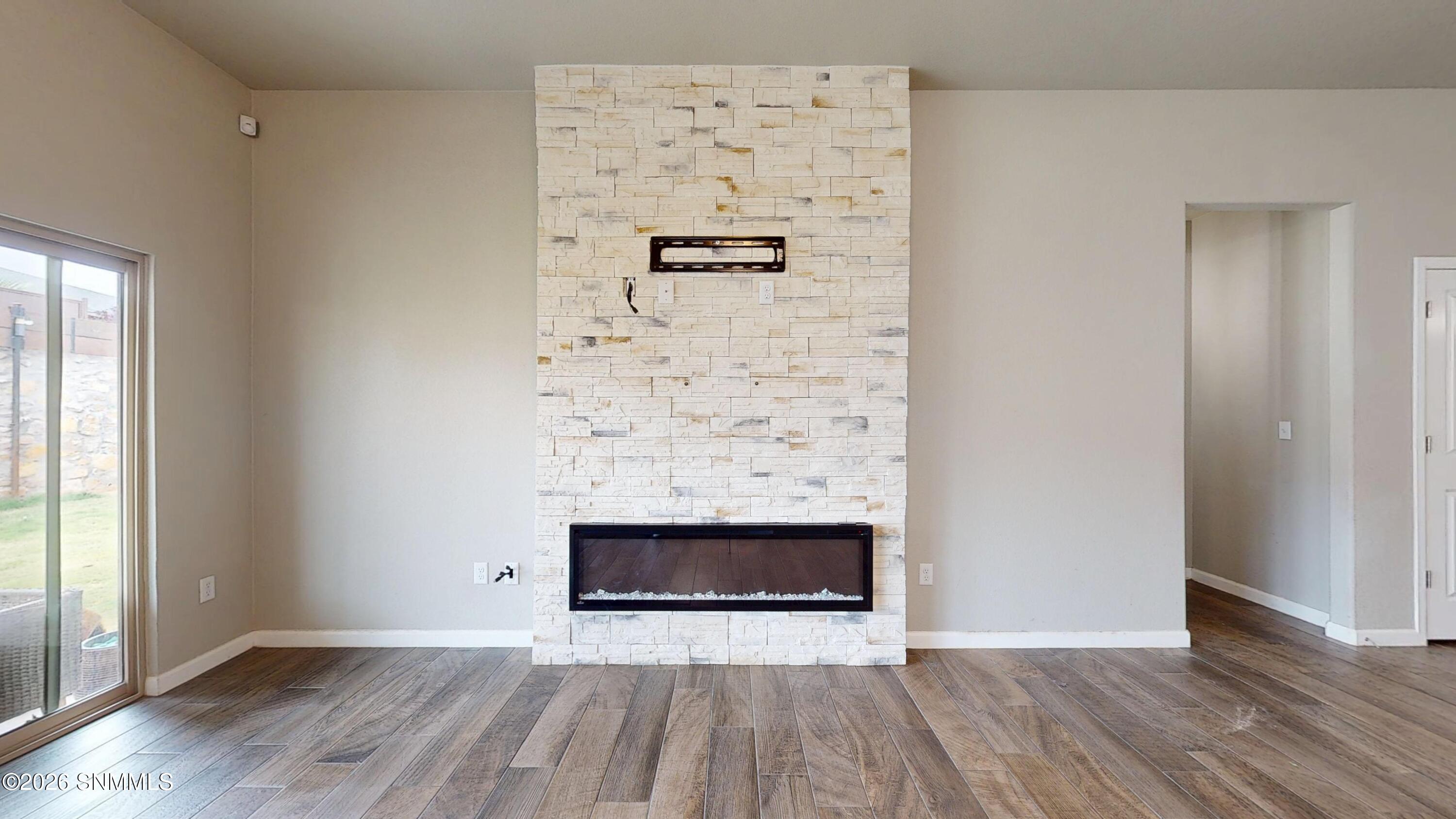 1092-Nickel-Hill-Ave-05052026_071727