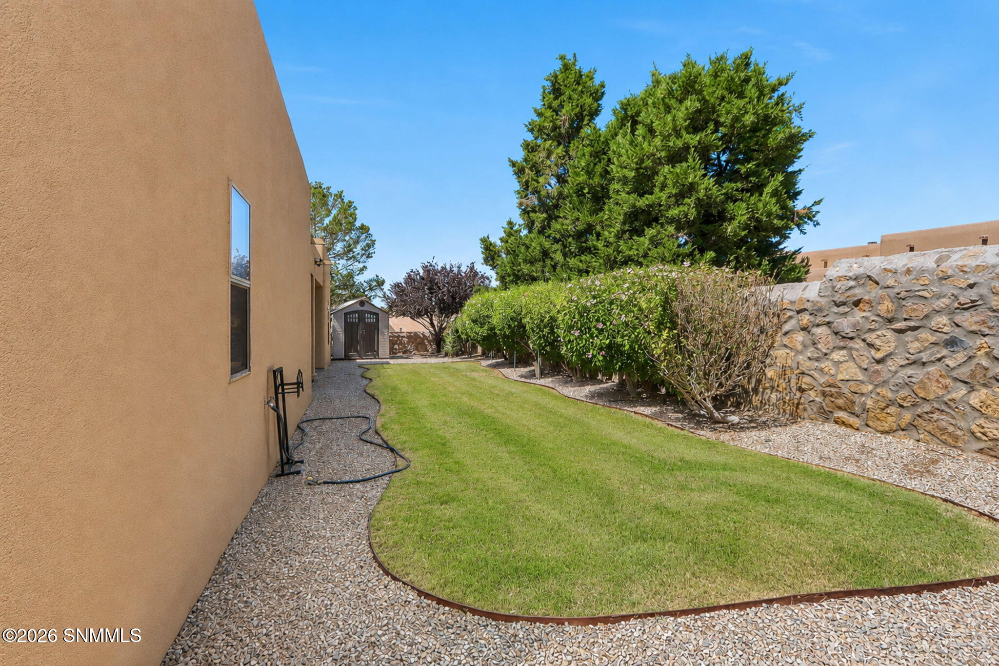 7-web-or-mls-Exterior8