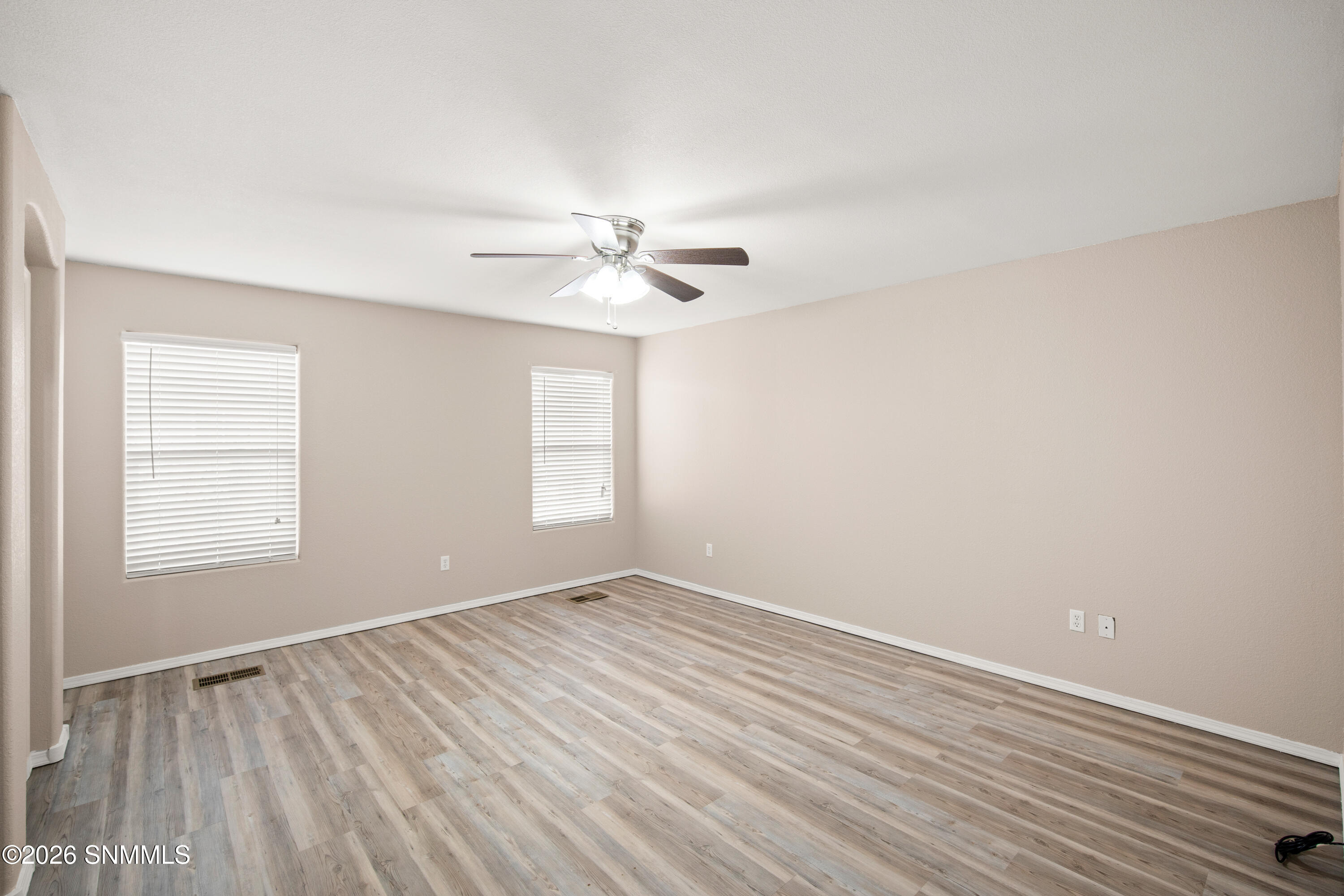 4999-Kyler-MLS-Camera-Guy-24