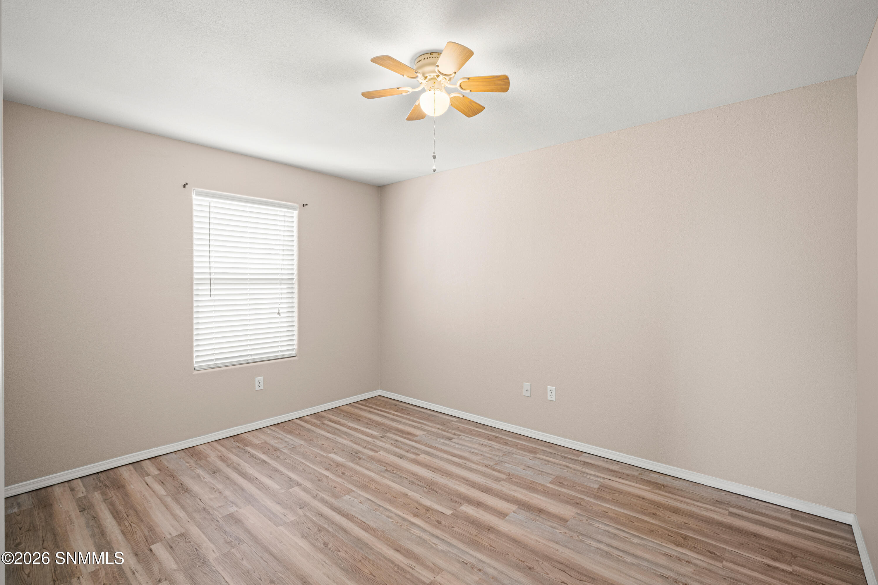 4999-Kyler-MLS-Camera-Guy-35