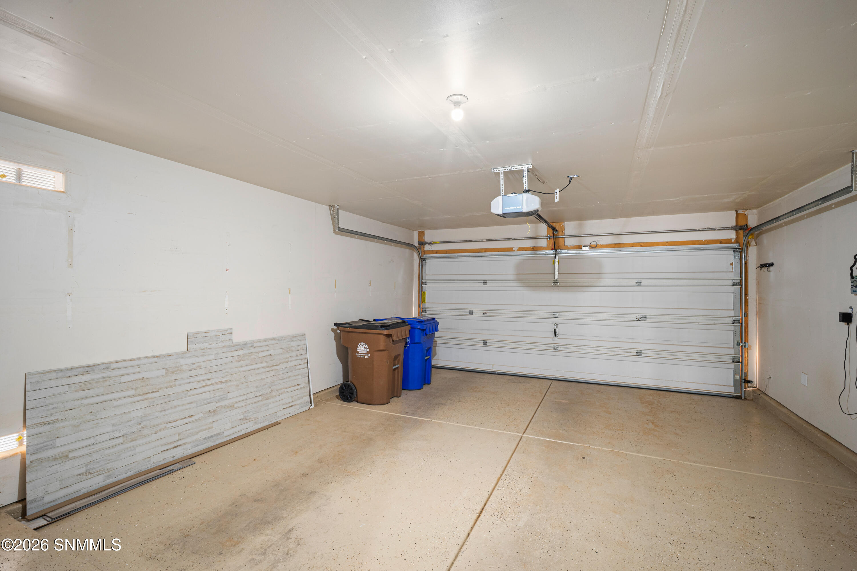 4999-Kyler-MLS-Camera-Guy-42