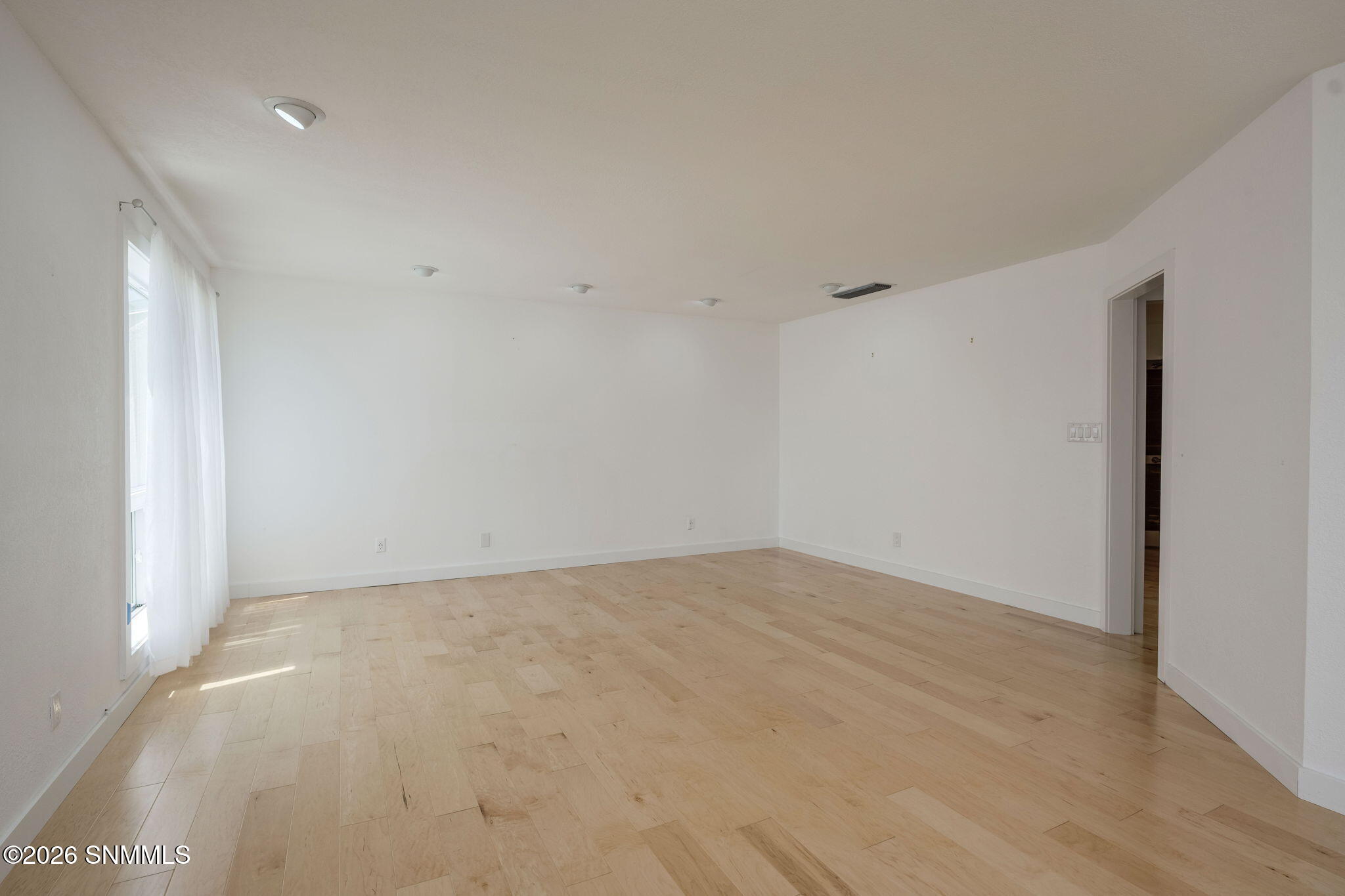 39-web-or-mls-Snappin Homes (Horseshoe14
