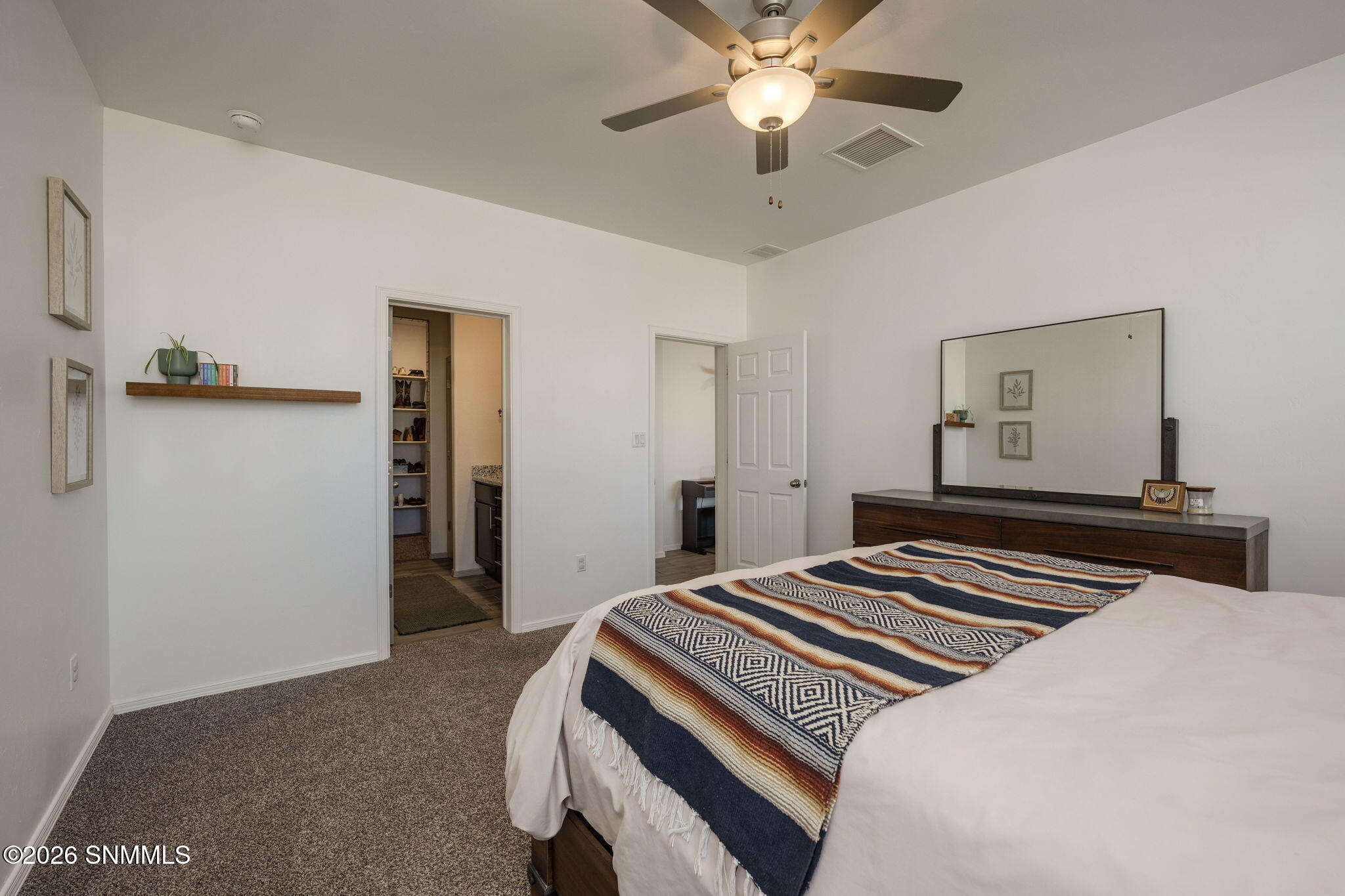 18-web-or-mls-Snappin Homes (Montgomery6