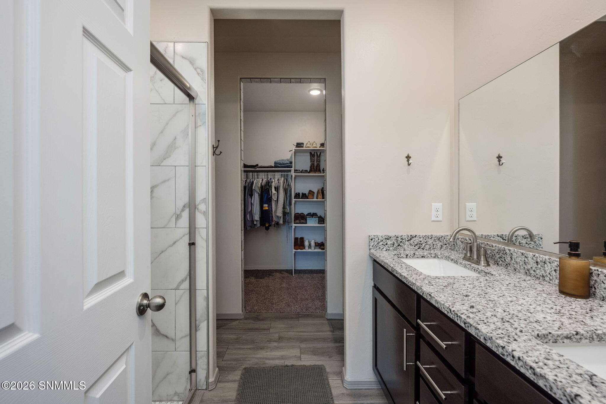 19-web-or-mls-Snappin Homes (Montgomery6