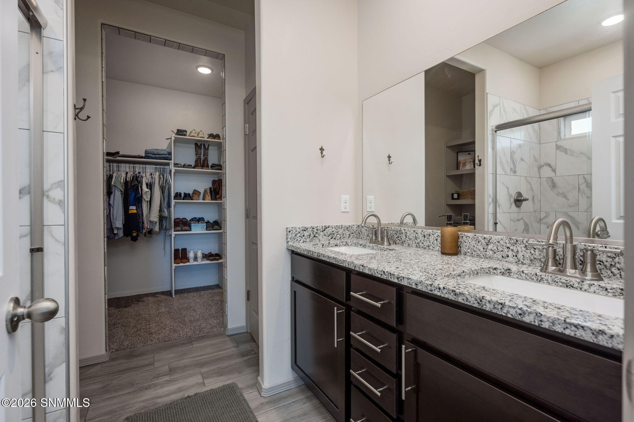 20-web-or-mls-Snappin Homes (Montgomery6