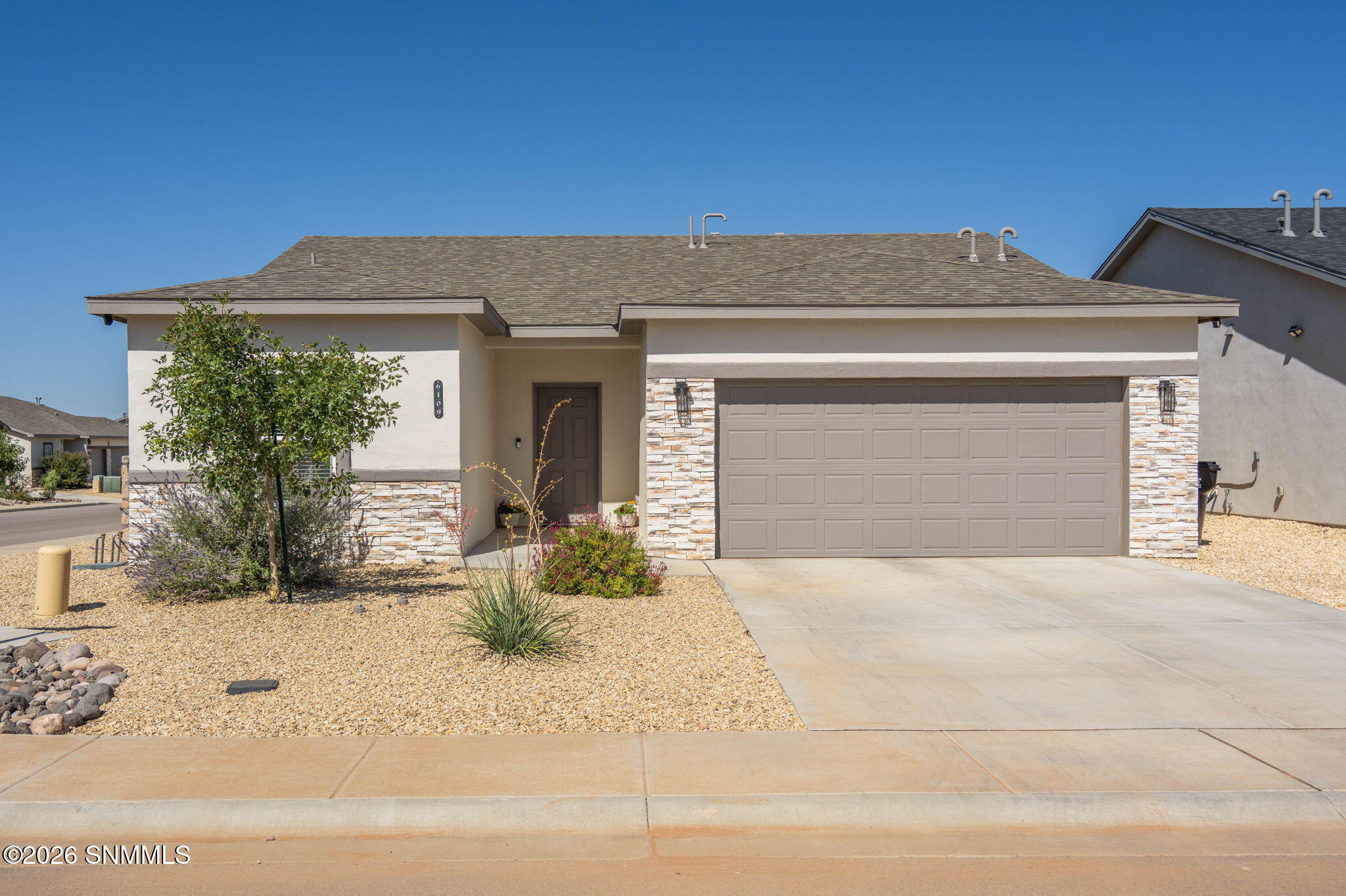 1-web-or-mls-Snappin Homes (Montgomery61